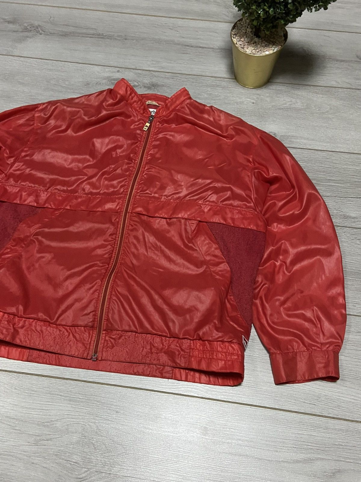 Marlboro Marlboro vintage red nylon bomber zip Size US L / EU 52-54 / 3 - 1 Thumbnail