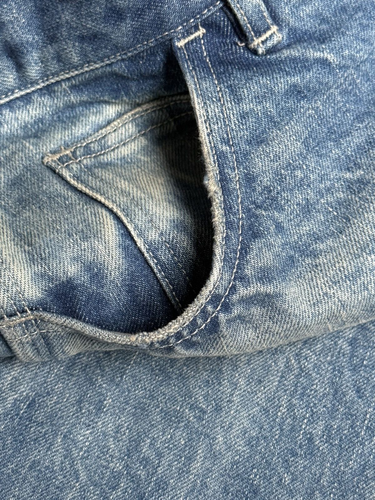 Auralee AURALEE SELVEDGE FADED HEAVY DENIM PAINTER PANTS Size US 32 / EU 48 - 10 Thumbnail