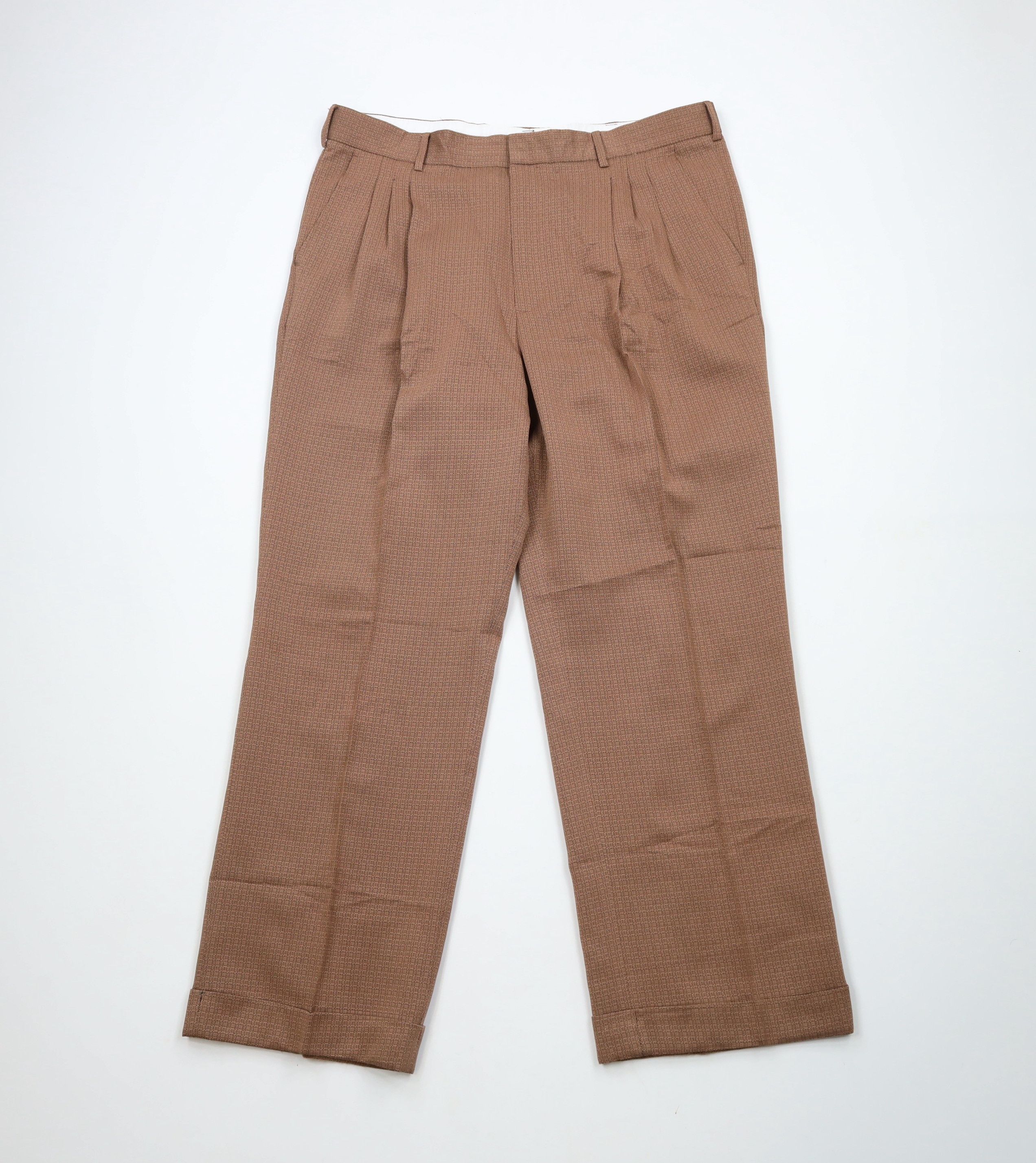 Vintage Vintage 90s Streetwear Pleated Cuffed Wide Leg Chino Pants Size US 38 / EU 54 - 1 Thumbnail