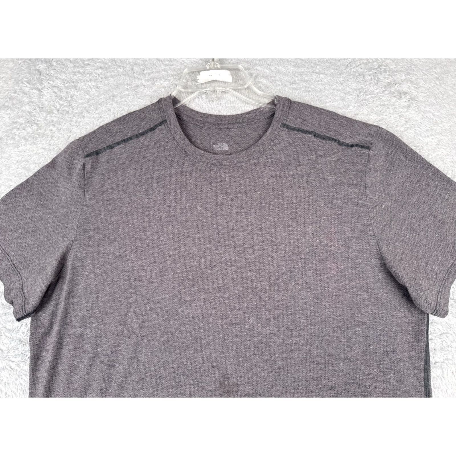 The North Face The North Face Shirt Men XL Gray Short Sleeve Crew Neck Polyester Blend Logo Size US XL / EU 56 / 4 - 4 Thumbnail