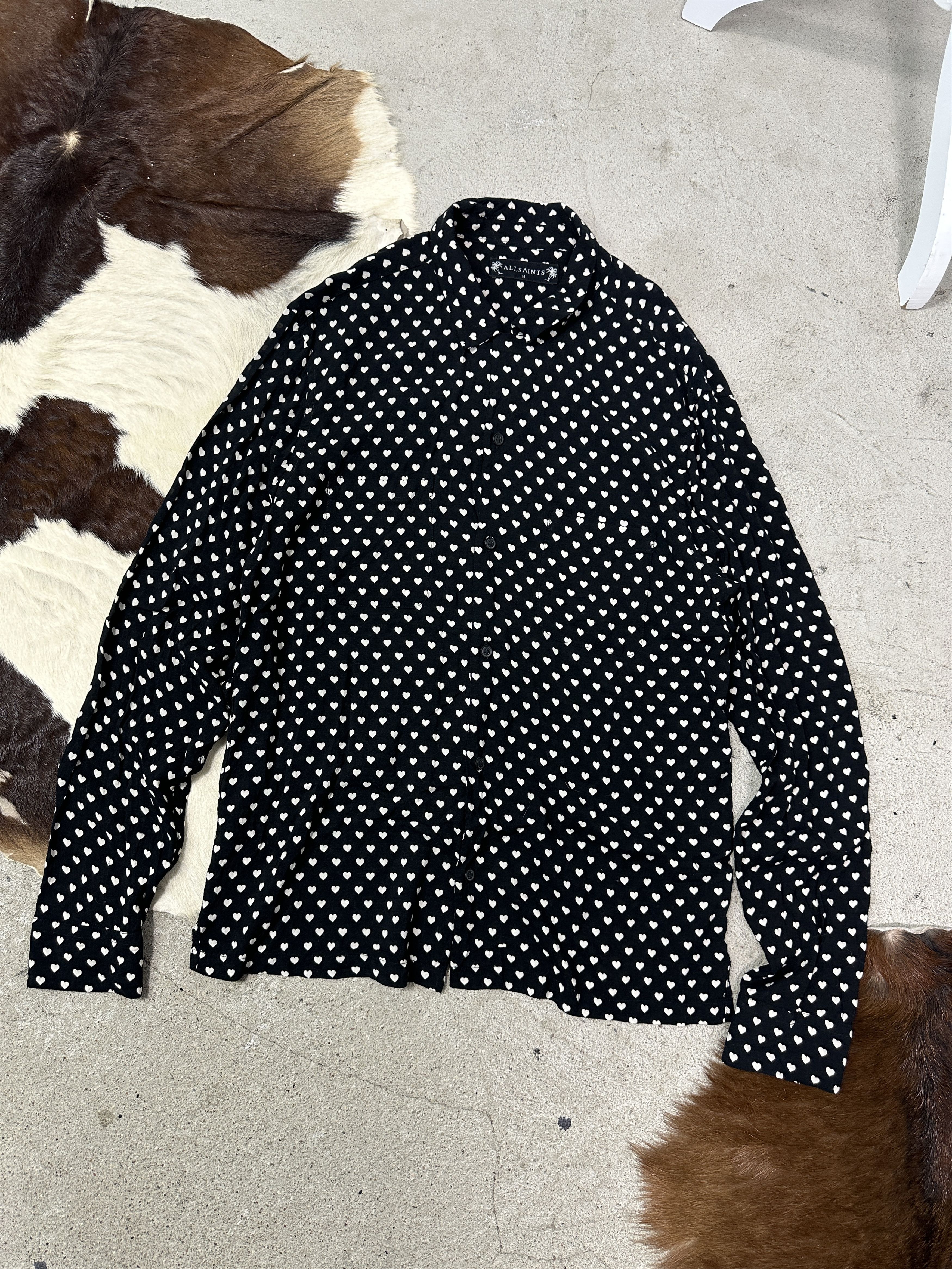 Allsaints Vintage Streetwear Heart Print Allsaints Shirt Y2K Size M / US 6-8 / IT 42-44 - 2 Thumbnail