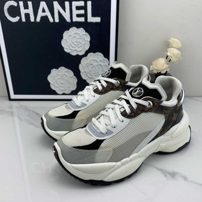 Louis Vuitton Louis Vuitton Run 55 Stylish Casual Sneakers for Women 0079 Size US 6 / IT 36 - 1 Thumbnail