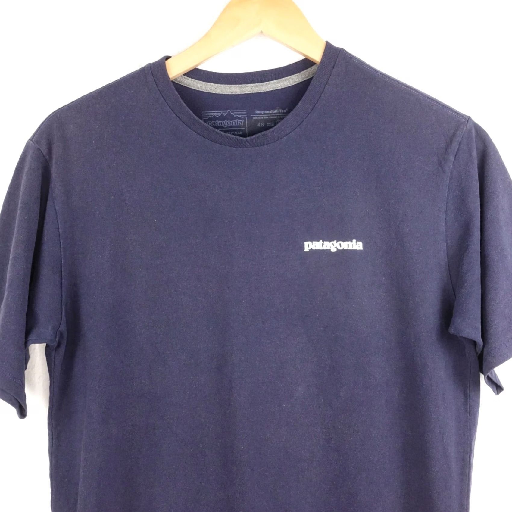 Patagonia Patagonia T-Shirt Mens Responsibili-Tee Size S Navy Logo Short Sleeve Crew Neck Mountain Breathable Size US 29 - 3 Thumbnail