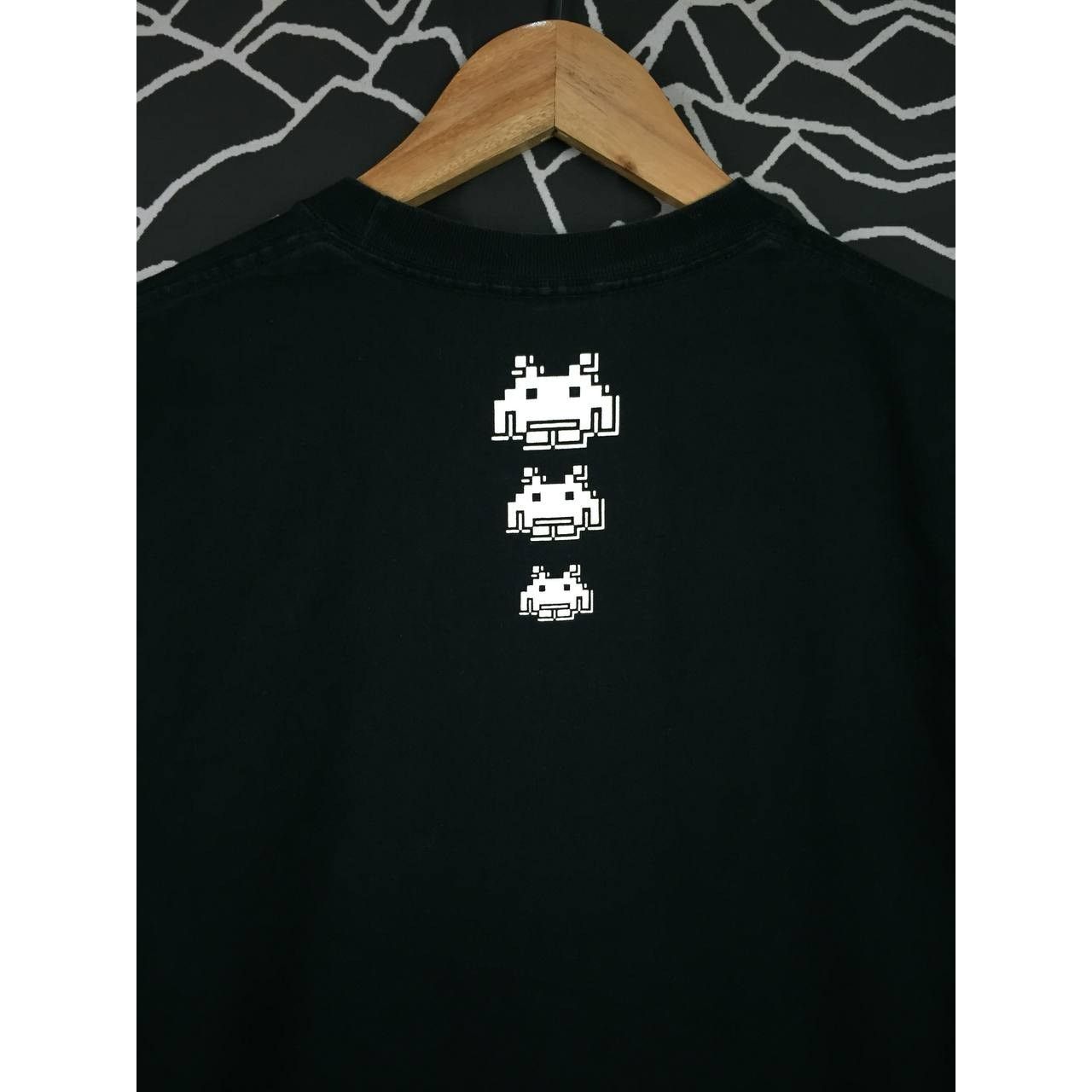 The Game × Vintage Vtg 00s Space Invaders Retro Classic Arcade Video Game Tee Size US M / EU 48-50 / 2 - 6 Thumbnail