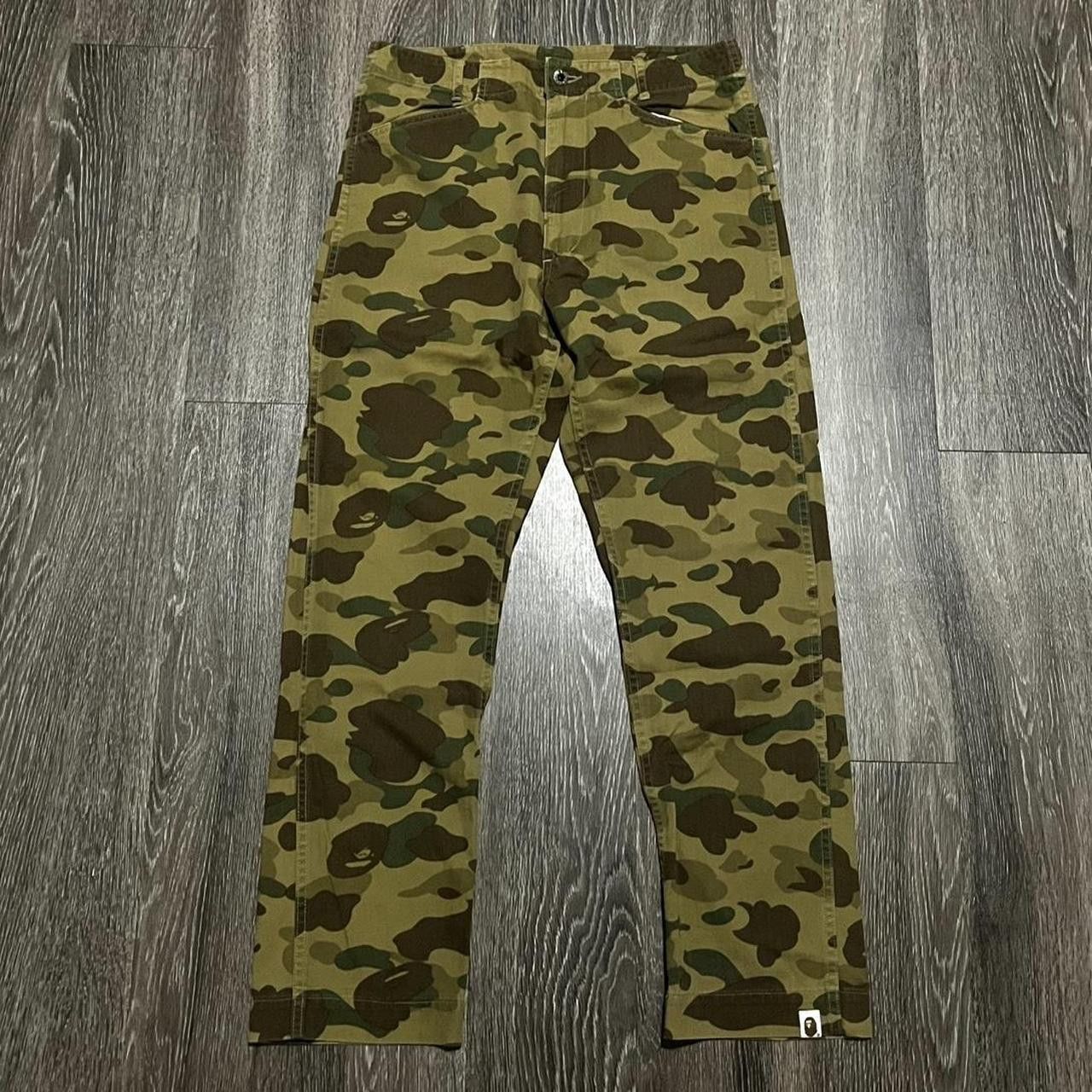 Bape [Avg. Resell: $275] A Bathing Ape (BAPE) Olive Camo Pants Size US 30 / EU 46 - 1 Thumbnail