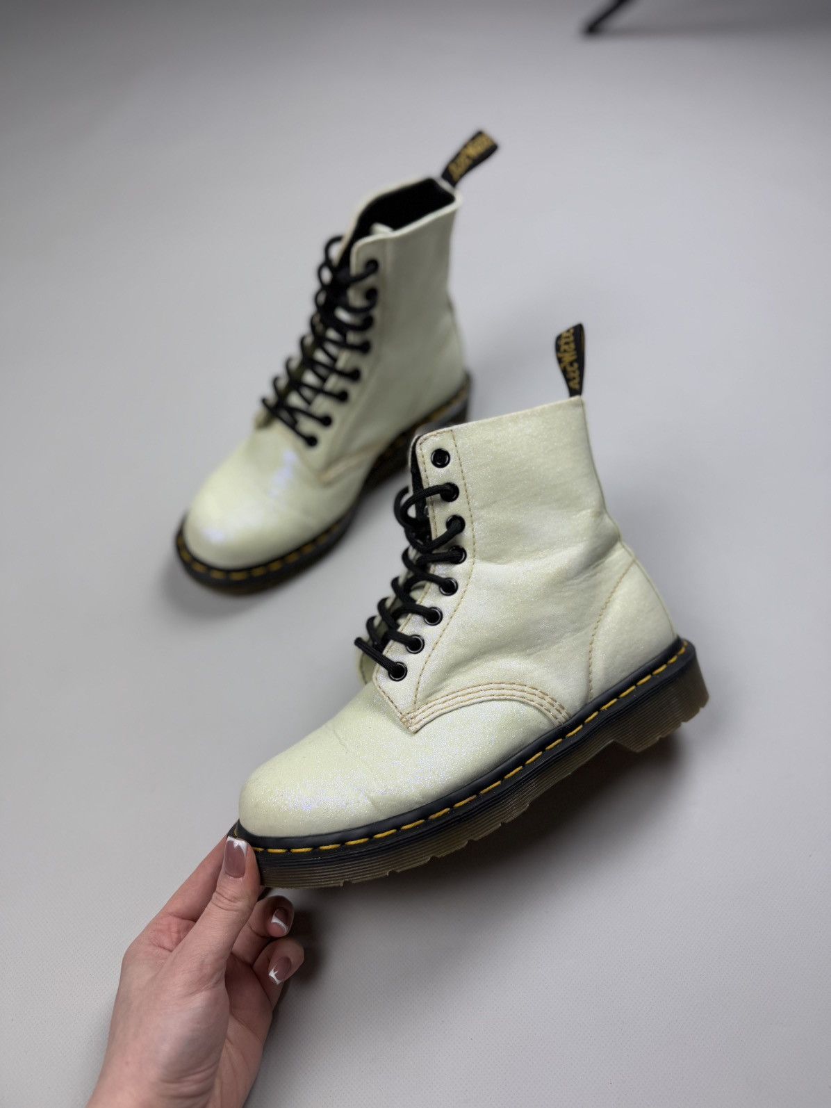 Dr. Martens Dr. Martens Pascal Glitter Ladies 1460 Boots Shoes Size US 8 / IT 38 - 21 Thumbnail