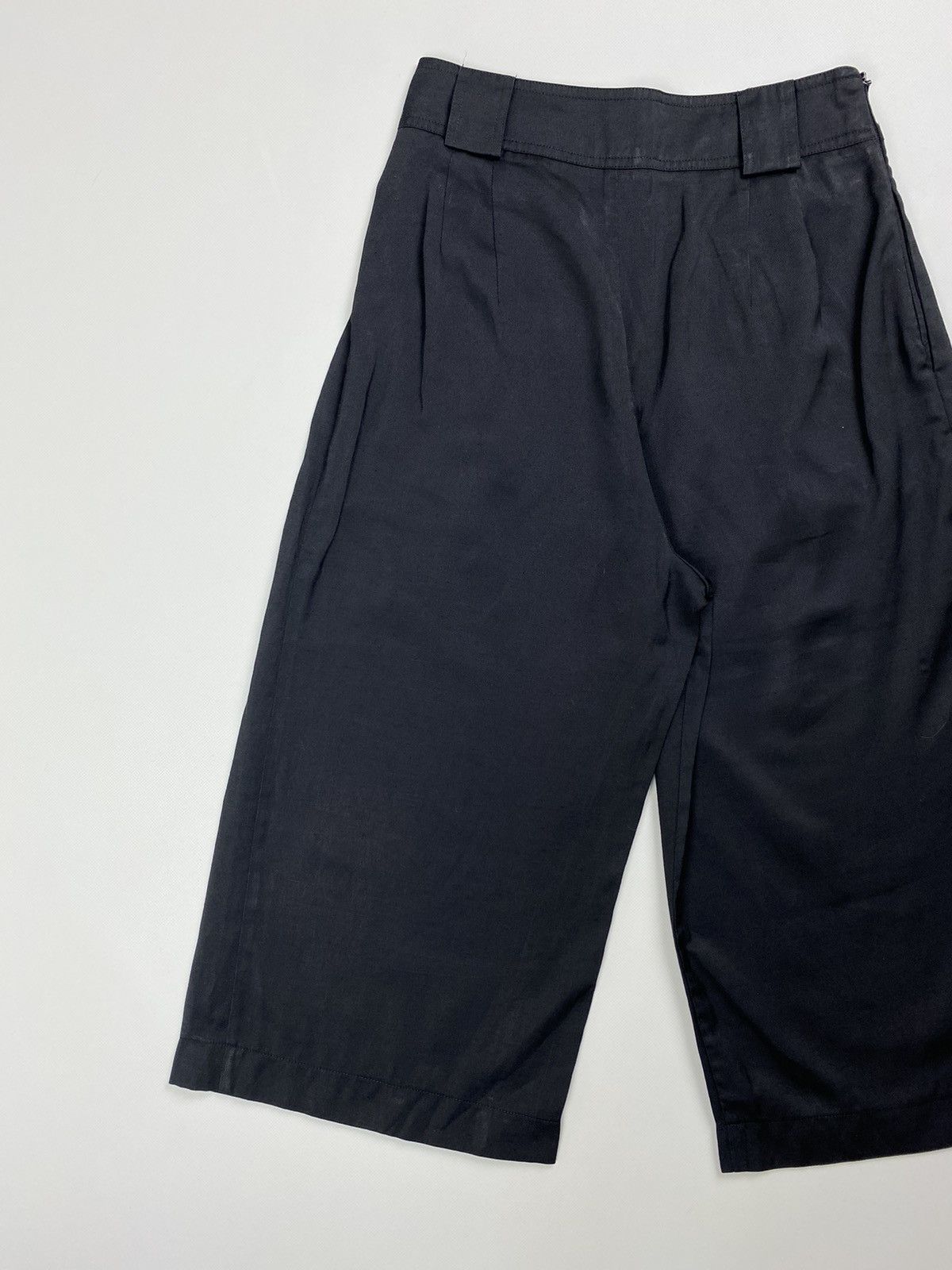 Helmut Lang Helmut Lang ladies wide leg cropped pants trousers Size 26" / US 2 / IT 38 - 17 Thumbnail