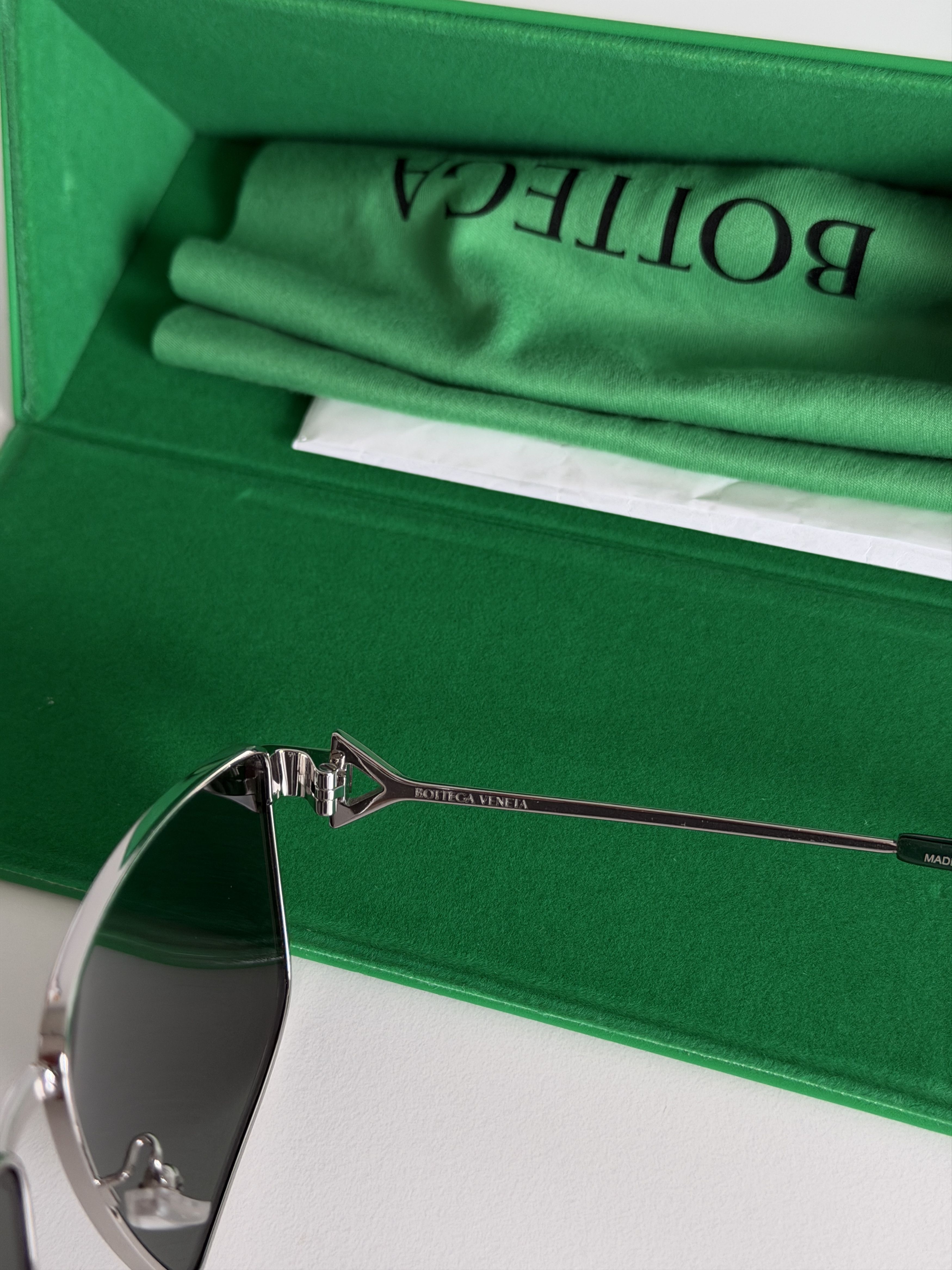 Bottega Veneta Bottega Veneta Sunglasses Size ONE SIZE - 7 Thumbnail