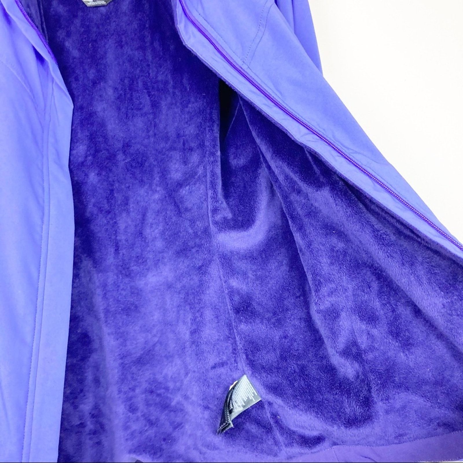 The North Face North Face Purple Windwall Jacket Fuzzy Inside Sz S Size S / US 4 / IT 40 - 7 Thumbnail