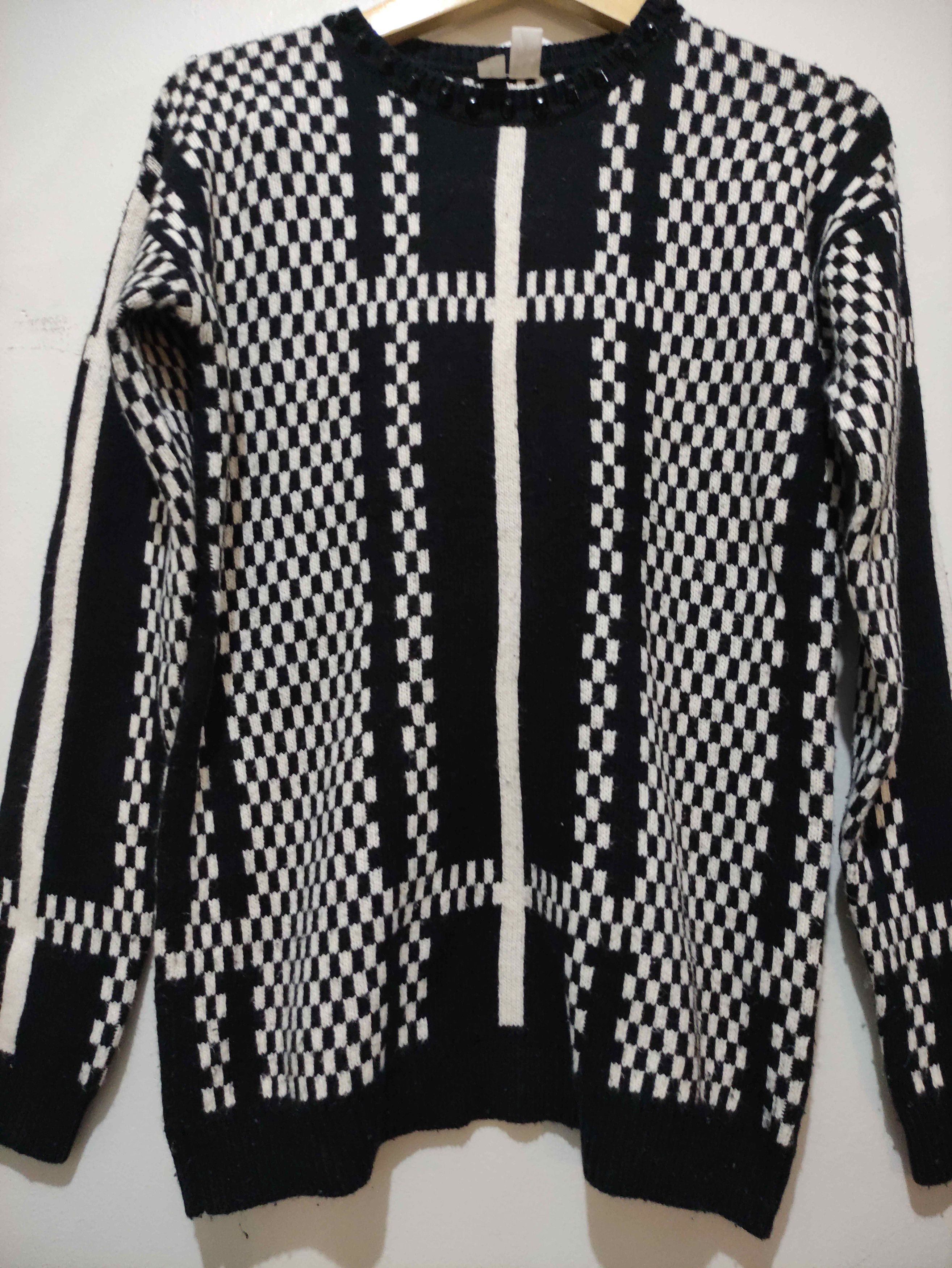Japanese Brand Forever 21 Vkei Goth Monochrome Geometric studs Knit Sweater Size US M / EU 48-50 / 2 - 2 Thumbnail