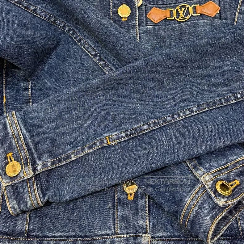 Louis Vuitton Louis Vuitton Washed blue metallic leather label denim jac Size XS / US 0-2 / IT 36-38 - 6 Thumbnail