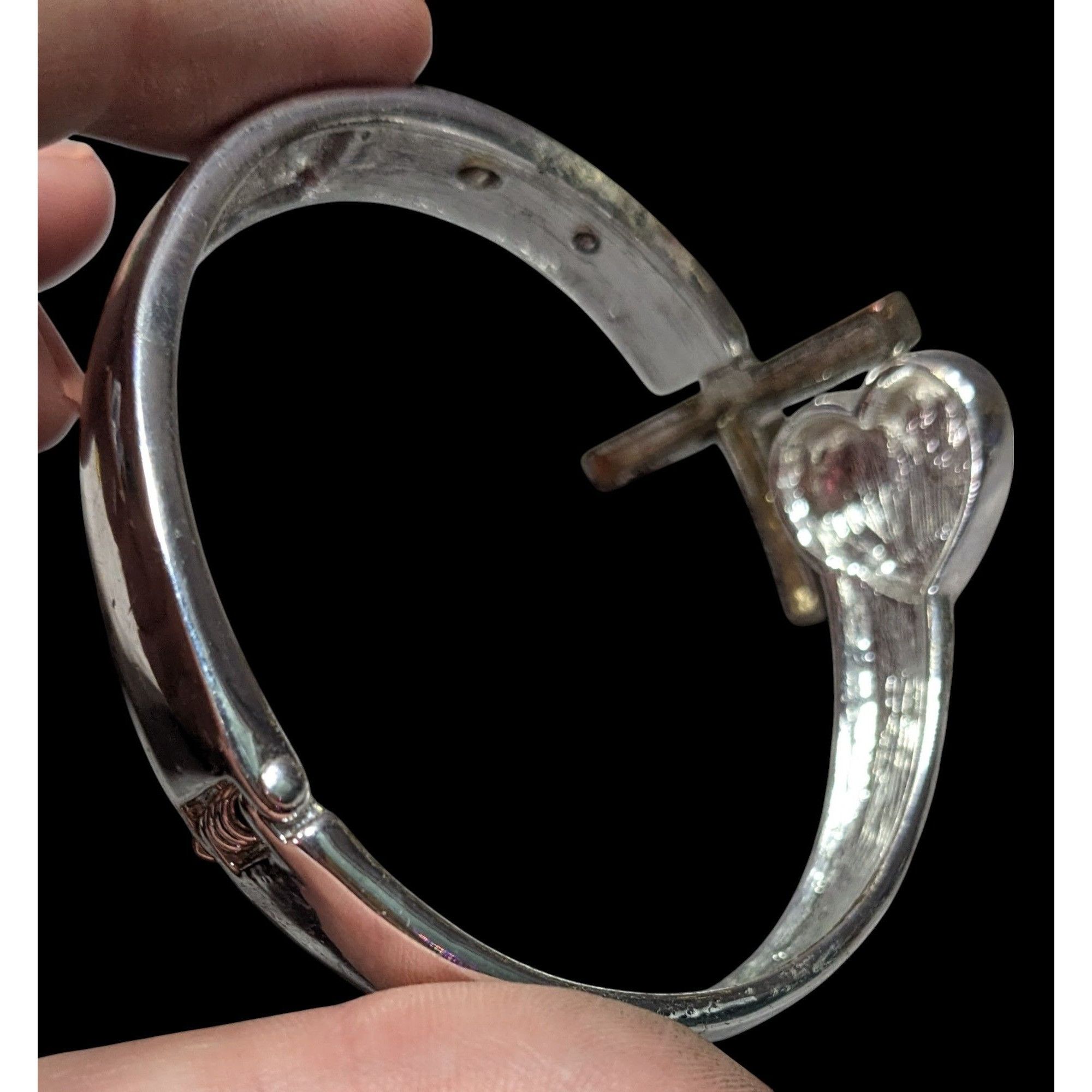 Other Faith Hope Love Silver Tone Rhinestone Cross Hinge Bracelet Size ONE SIZE - 2 Thumbnail