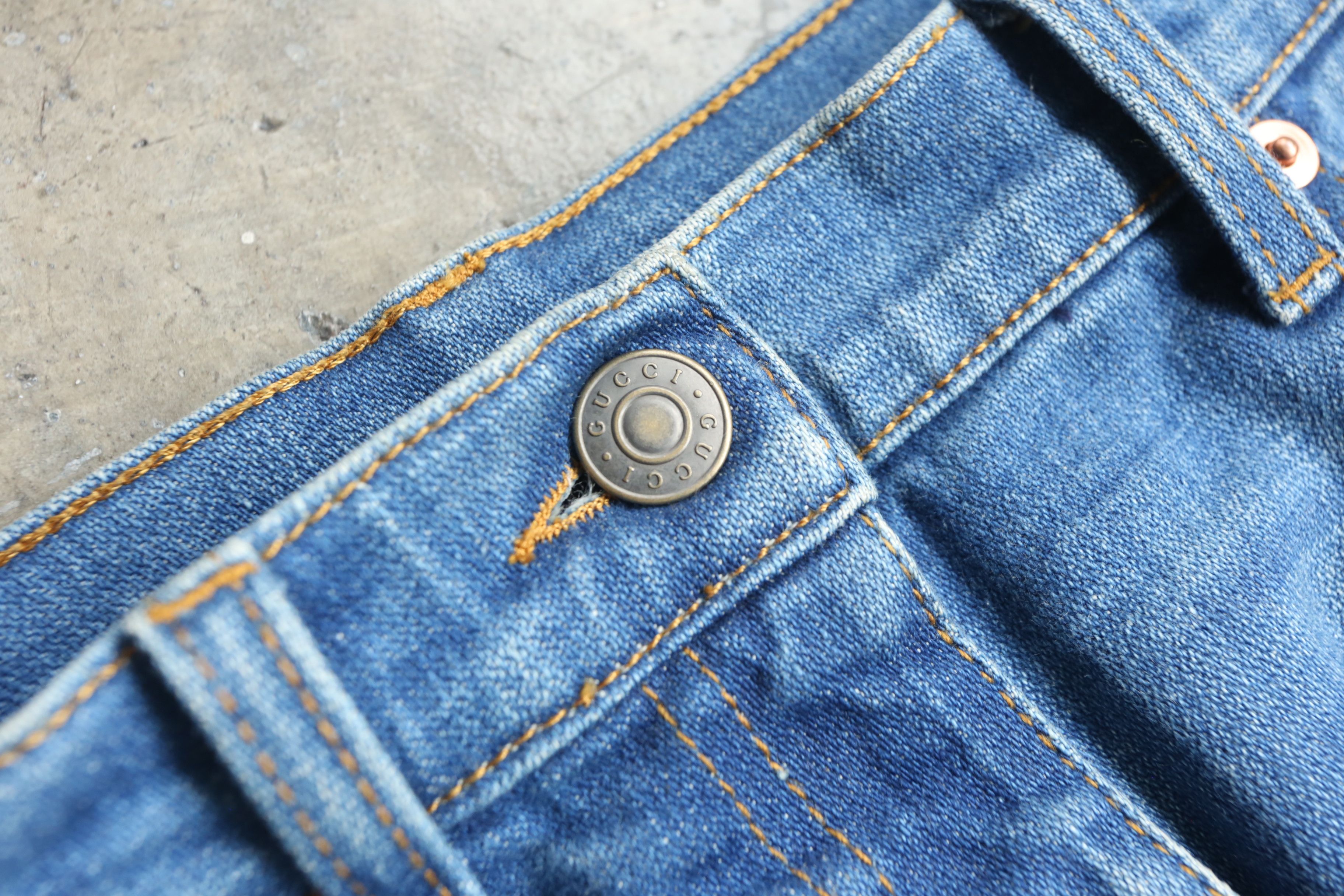 Gucci Gucci - Resort 2021 - Flared Denim Jeans Size US 26 / EU 42 - 6 Thumbnail