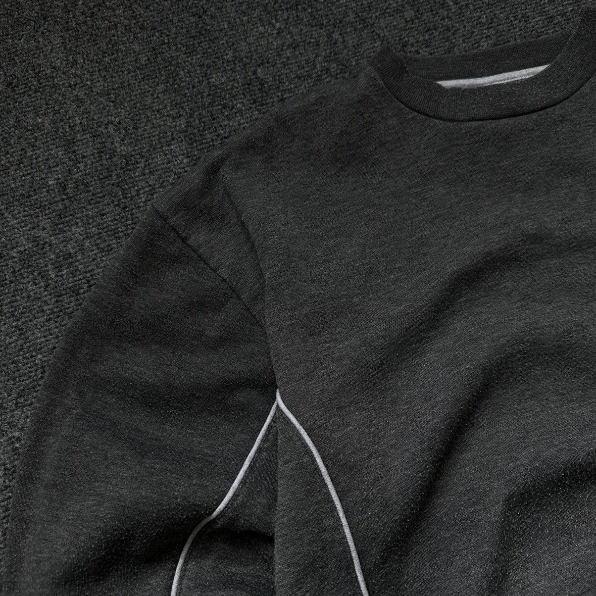 If Six Was Nine VTG Umbro Sweatshirt Small Logo Size L Y2K 00s USA Hype Tren Size US L / EU 52-54 / 3 - 13 Thumbnail