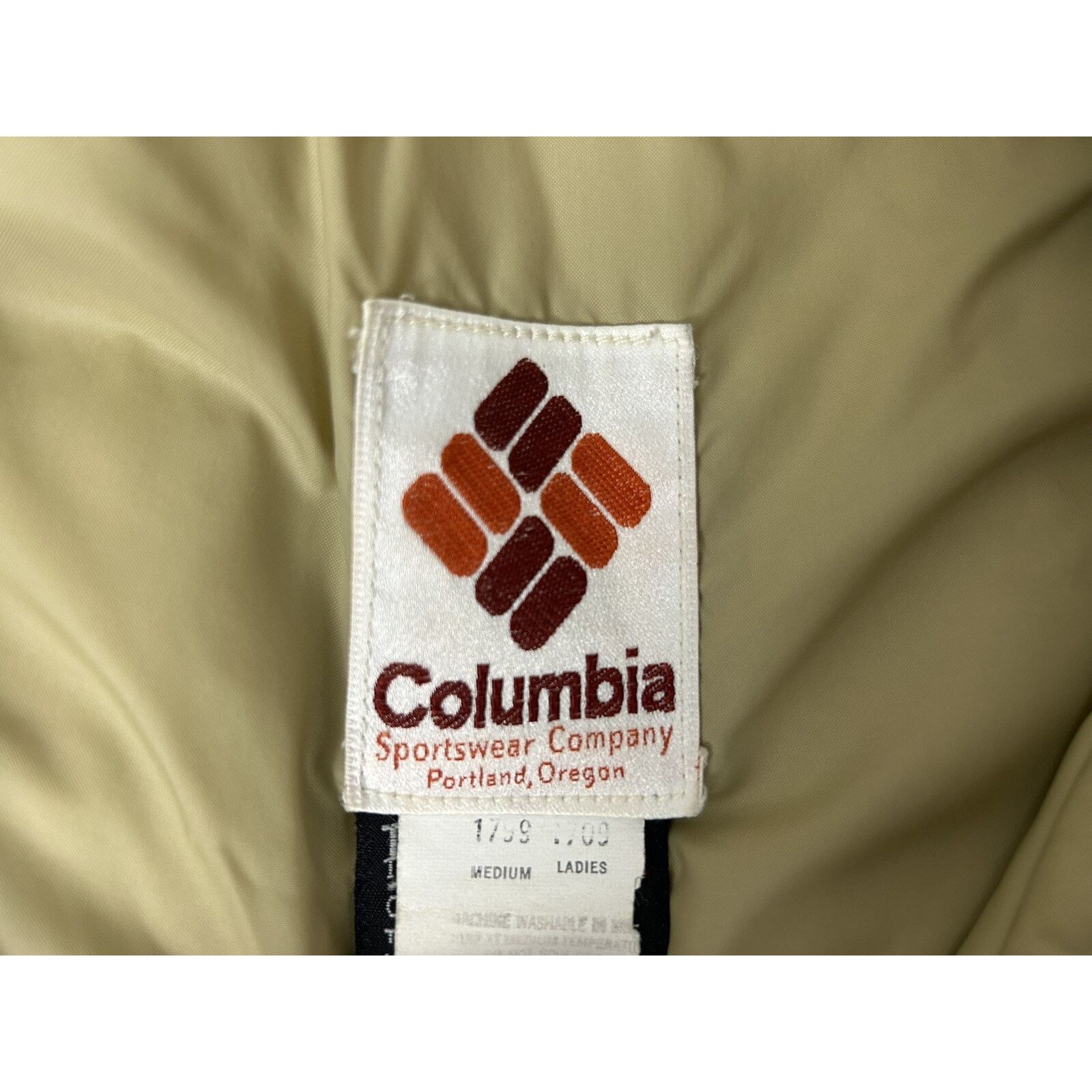 Columbia VTG Columbia Green Hiking Jacket Original Logo Size Medium Size M / US 6-8 / IT 42-44 - 6 Thumbnail