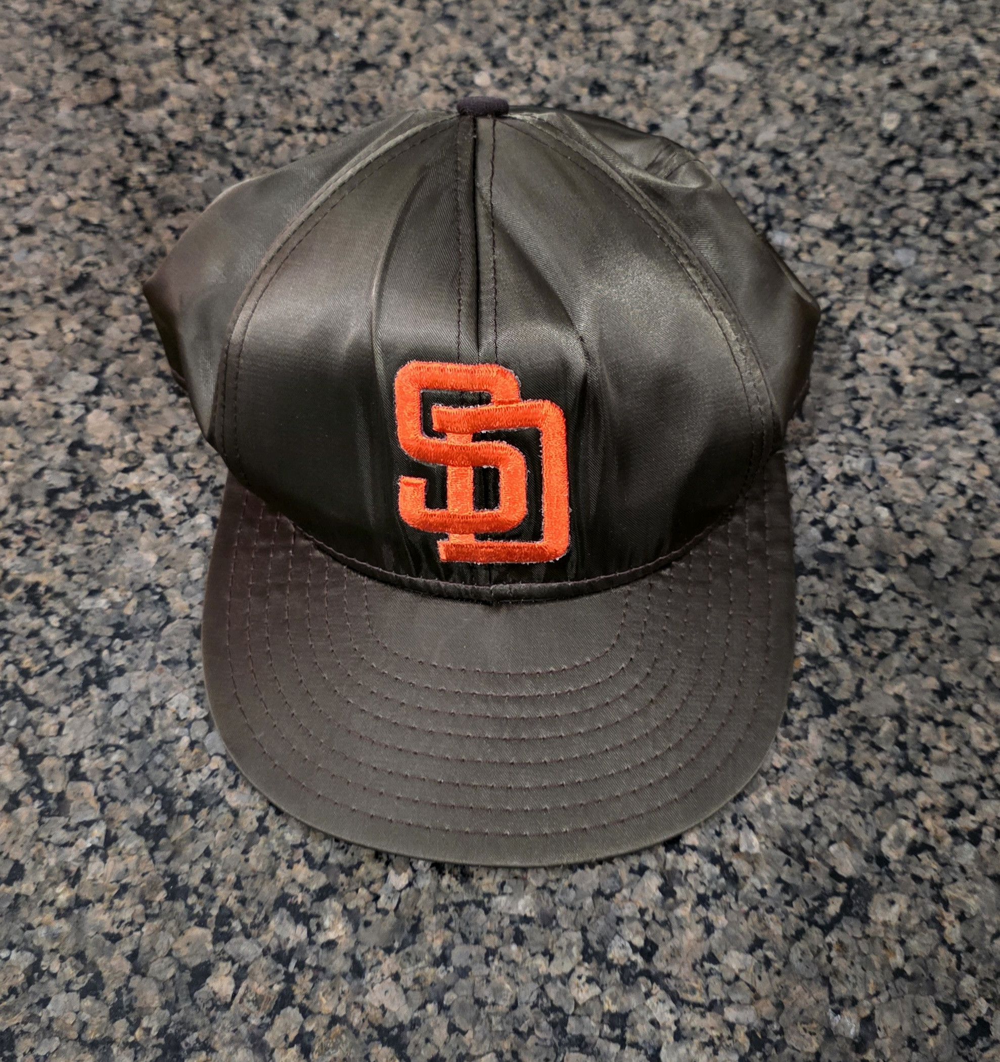 Other Vintage Supersatin Brown Orange San Diego Padres Satin Snap Size ONE SIZE - 1 Thumbnail