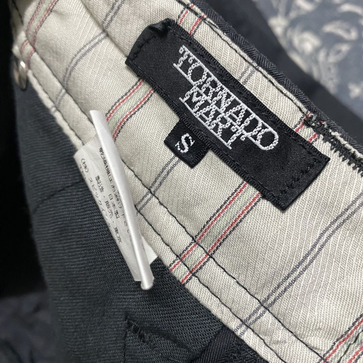 Japanese Brand × Tornado Mart Tornado Mart Cargo Flare Pants Faded Black Size 28" / US 6 / IT 42 - 21 Thumbnail