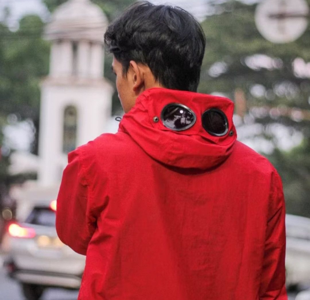 Japanese Brand 💥Casual Lens red colour hoodie jacket Size US M / EU 48-50 / 2 - 2 Thumbnail