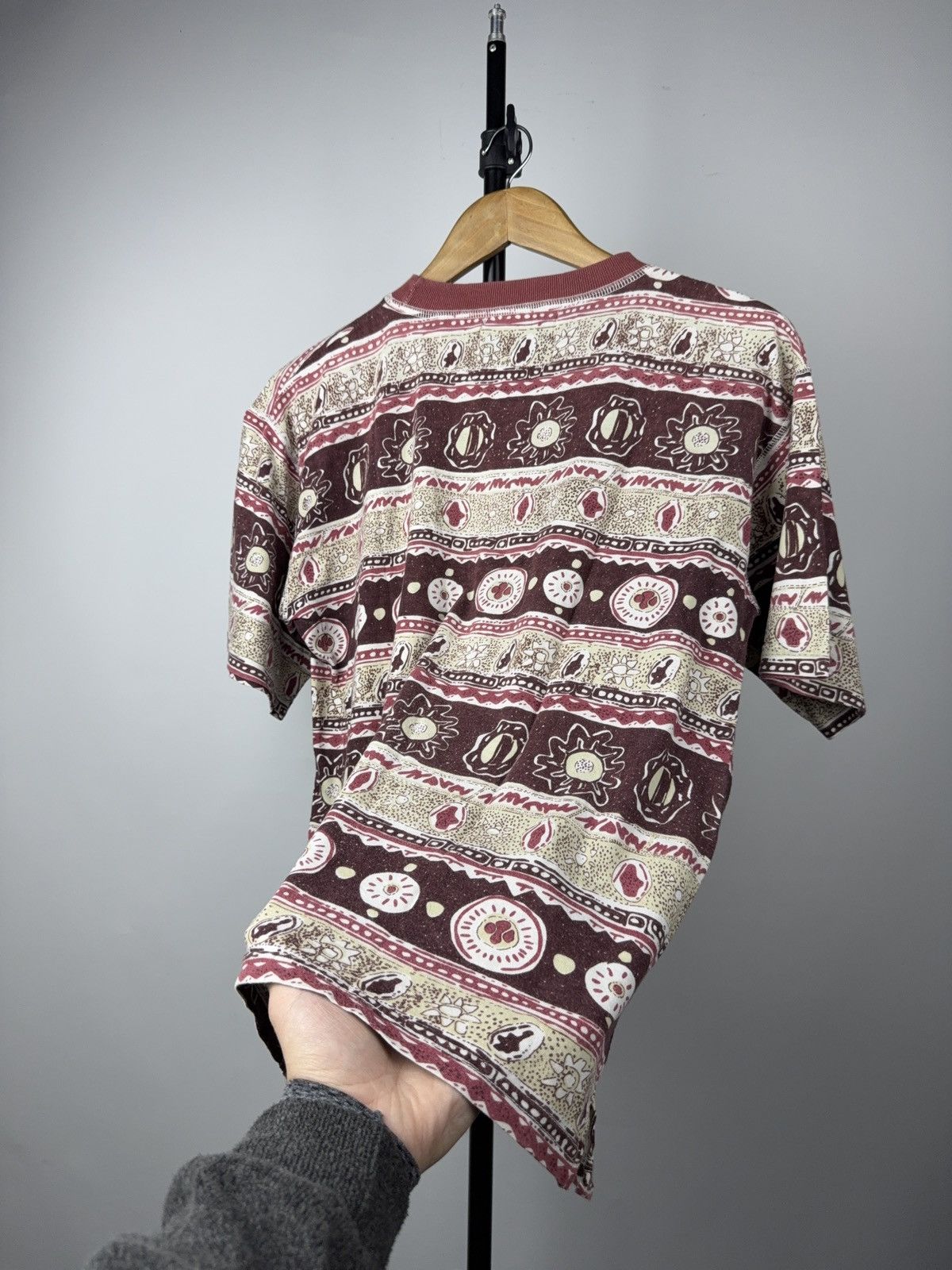 Japanese Brand Vintage 90s Tribal Ethnic All Over Print Cottontown Y2K Tee Size US S / EU 44-46 / 1 - 10 Thumbnail