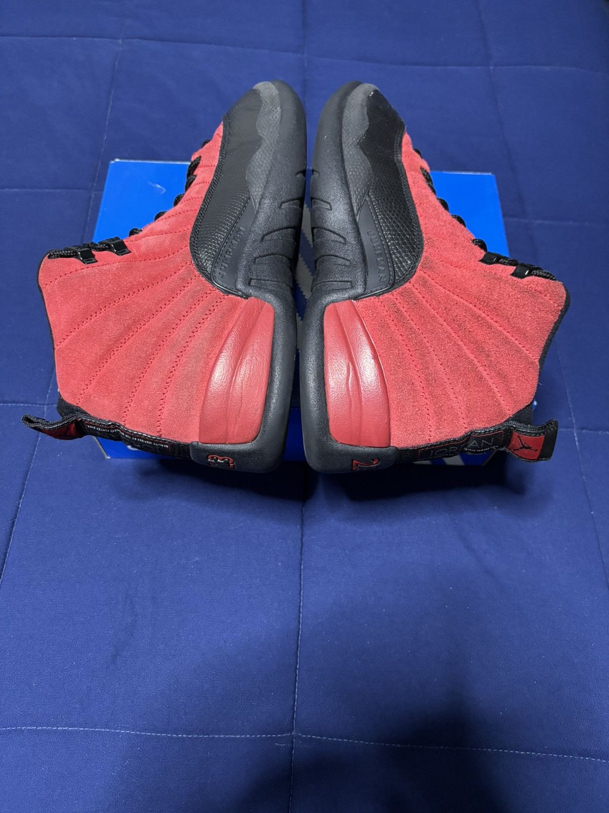 Jordan Brand Jordan 12 Retro Reverse Flu Game 2020 Size 11 Size US 11 / EU 44 - 3 Thumbnail