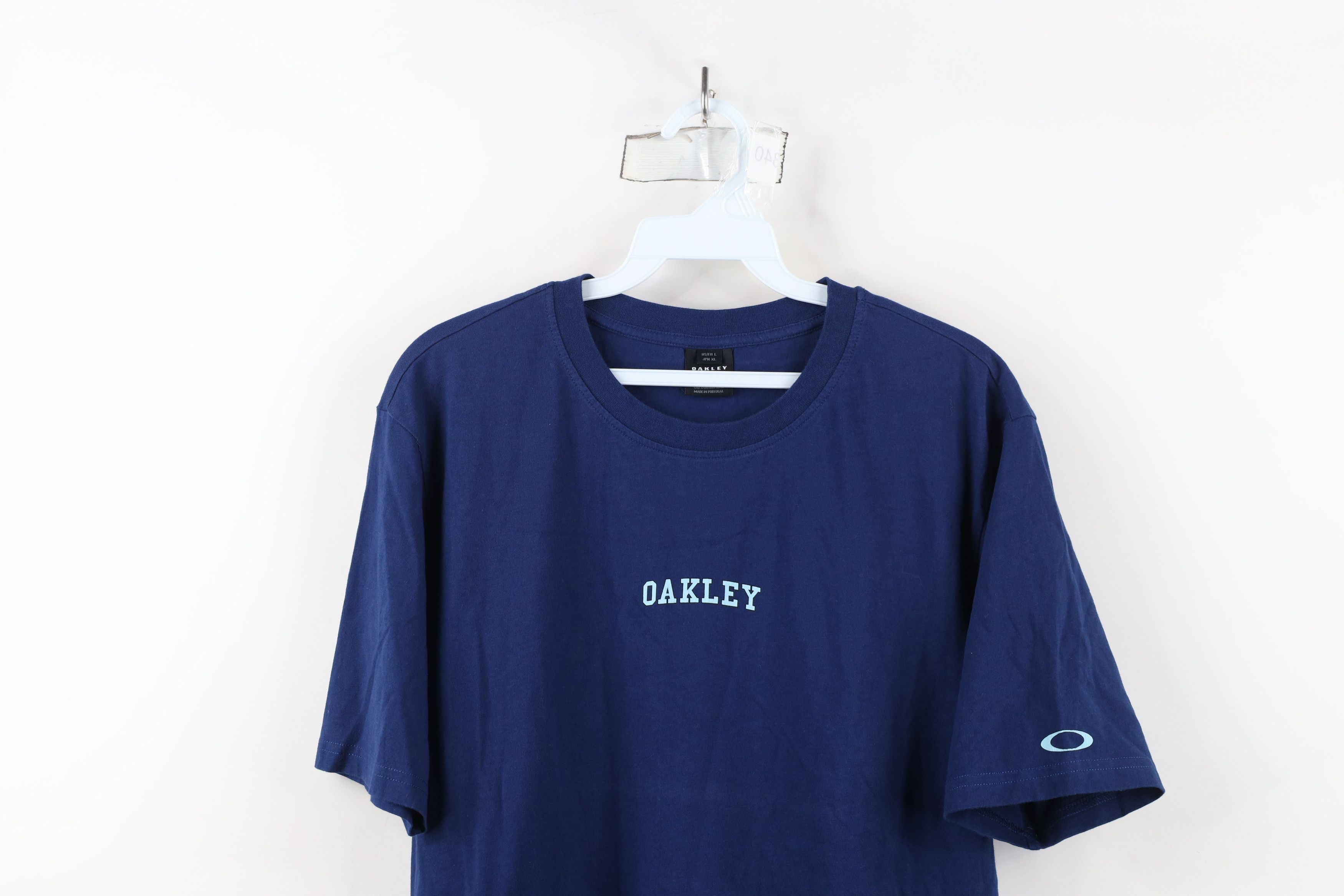 Oakley × Vintage Vintage Y2K Oakley Faded Spell Out Block Letter T-Shirt Blue Size US L / EU 52-54 / 3 - 2 Thumbnail
