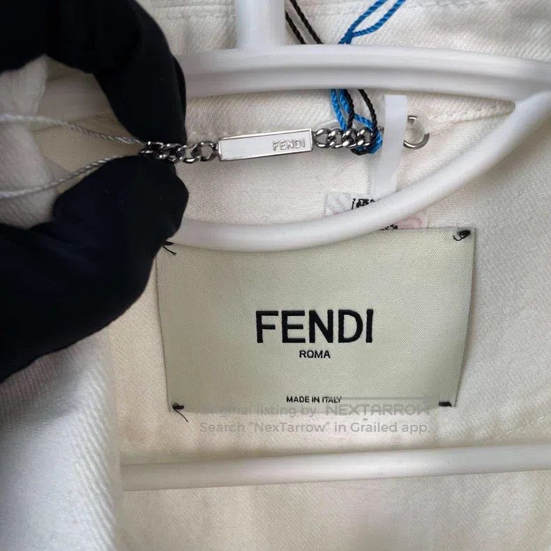 Fendi Fendi White Pocket Embossed Cotton Collar Single-breasted Size XS / US 0-2 / IT 36-38 - 5 Thumbnail