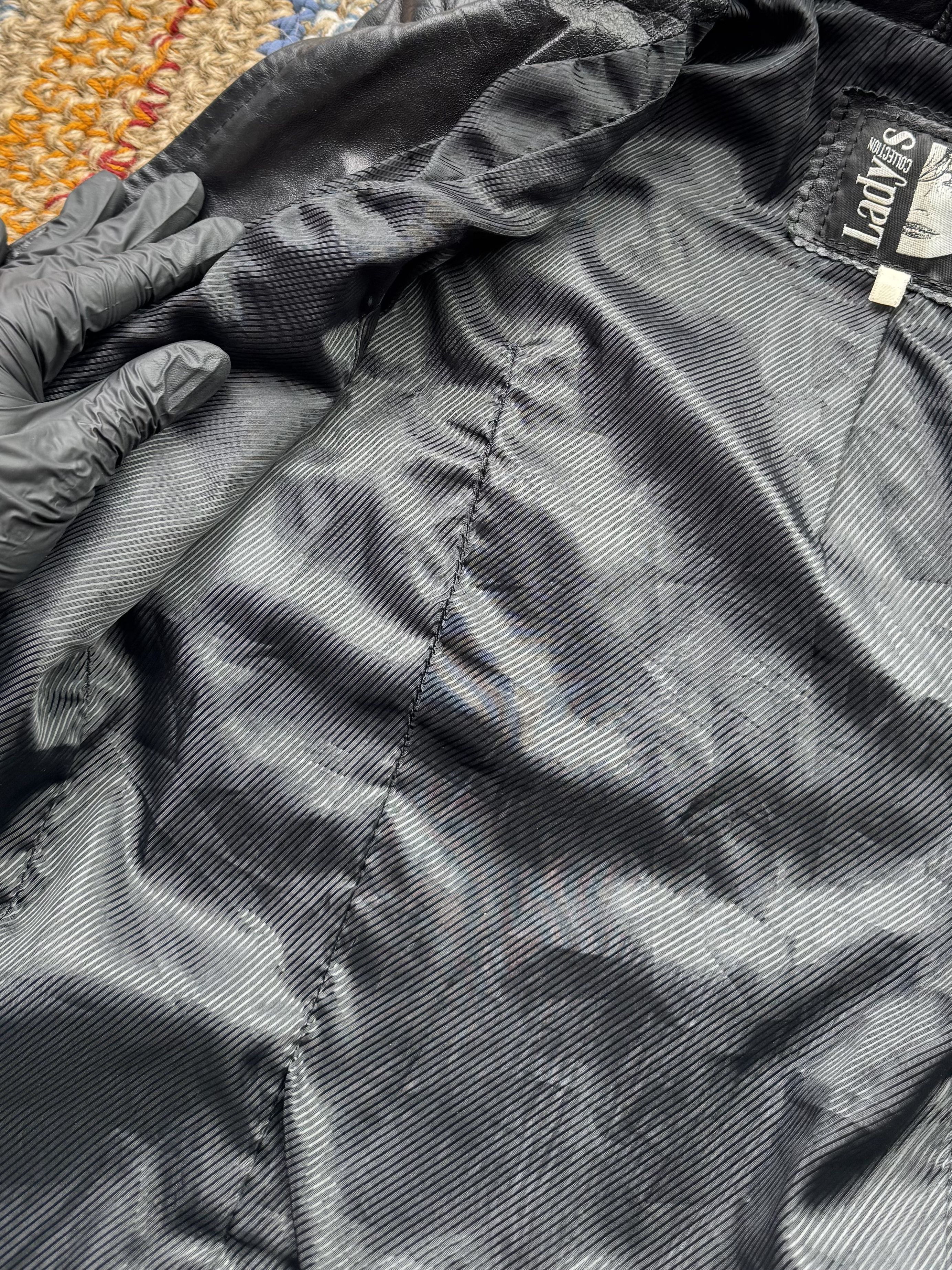 Japanese Brand Vintage Cropped Leather Jacket (E4) Size S / US 4 / IT 40 - 9 Thumbnail