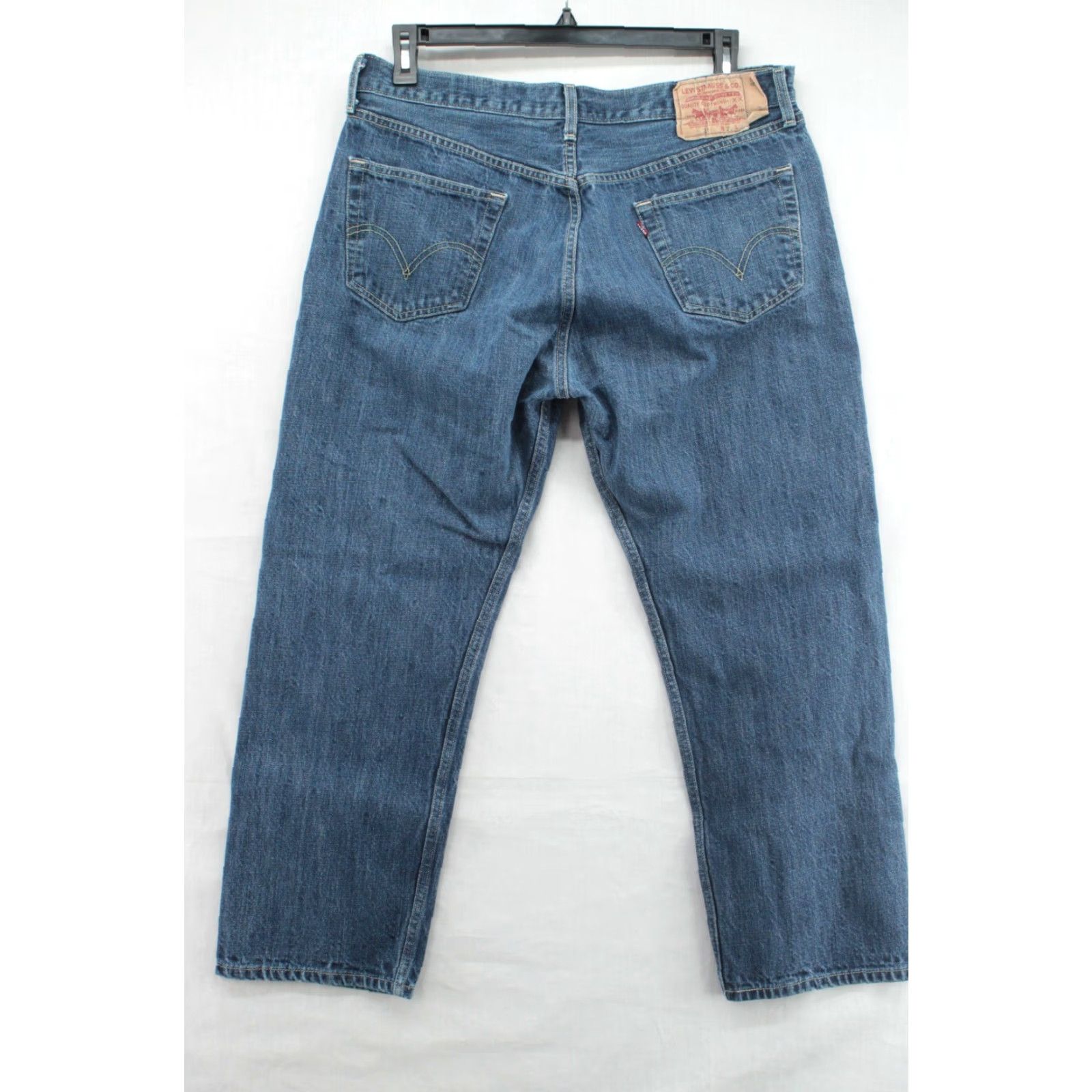 Levi's VINTAGE Levi's 501 Jeans Men 36x28 Blue Denim Straight Button Fly Cowboy 2011 Size US 36 / EU 52 - 5 Thumbnail