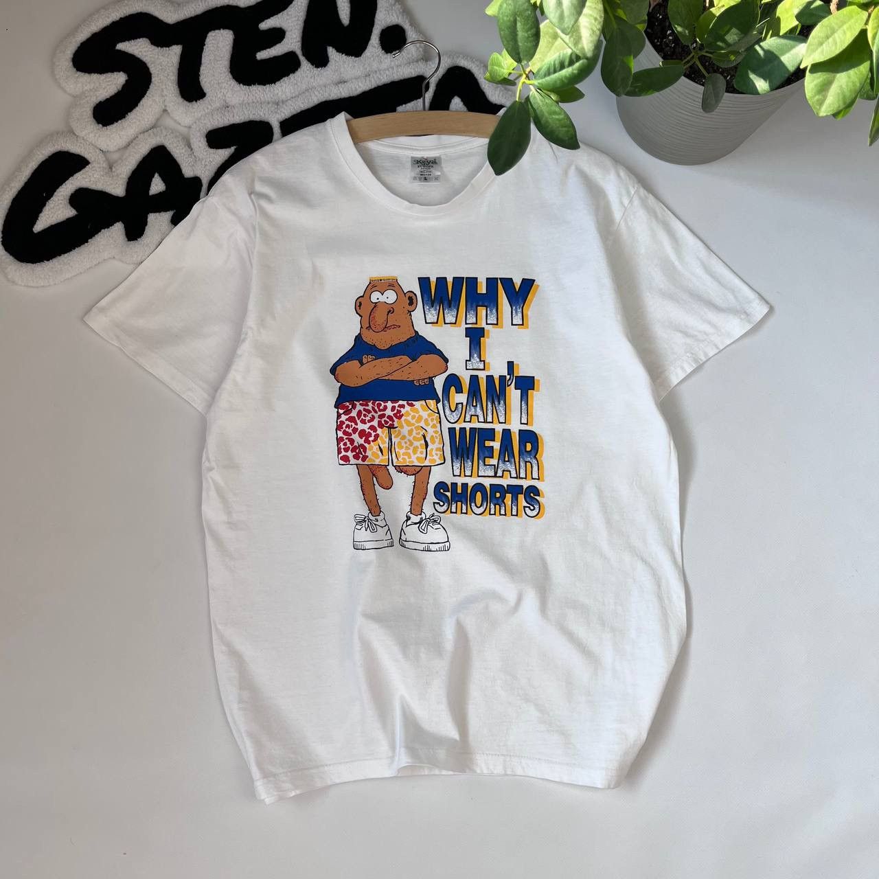Vintage Art Humor T Shirt Why I Cant Wear Shorts Size US L / EU 52-54 / 3 - 1 Thumbnail