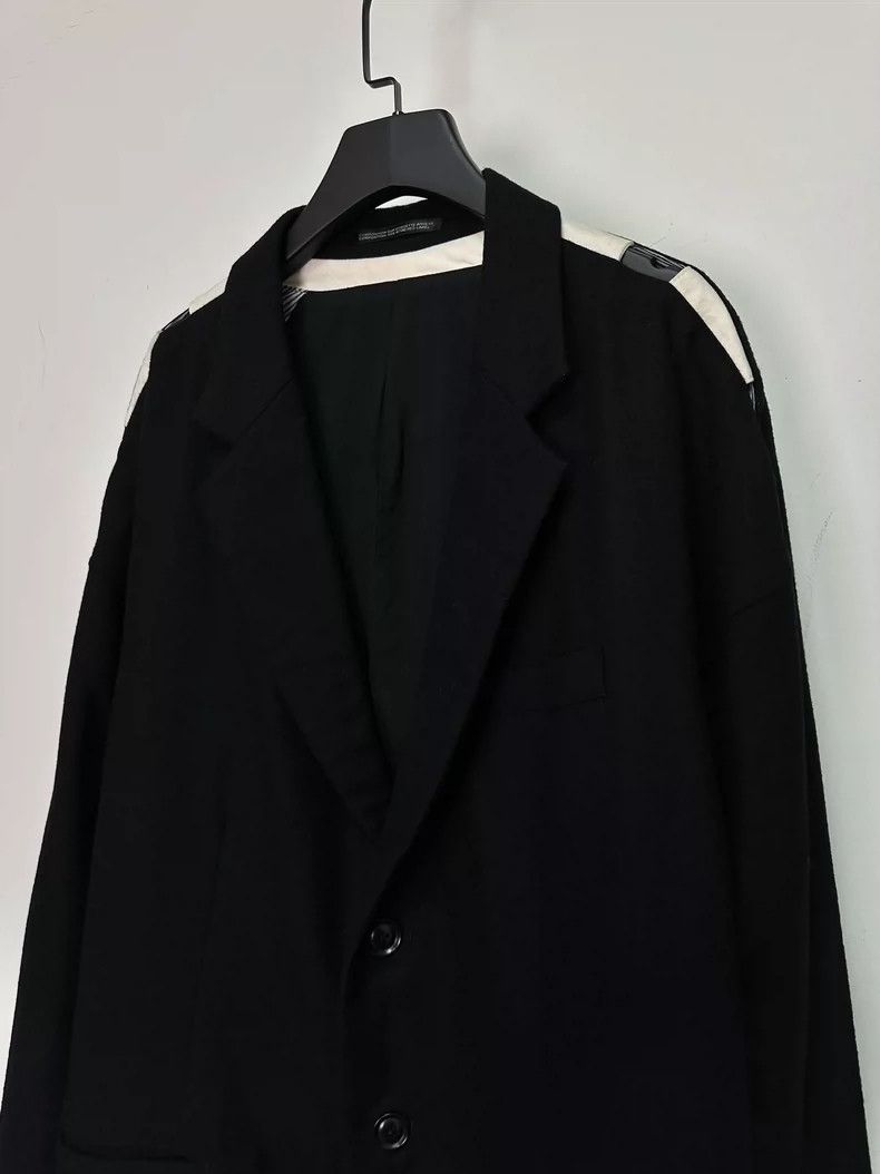 Yohji Yamamoto Yohji Yamamoto size os 16-inch striped jacket with cut-out Size US M / EU 48-50 / 2 - 5 Thumbnail