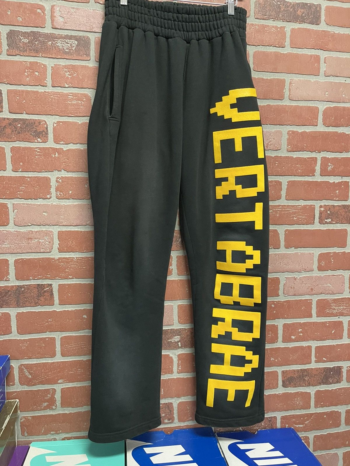 Vertabrae Size 2XL - Vertabrae C-2 Blue Yellow Sweatpants Size US 36 / EU 52 - 2 Thumbnail
