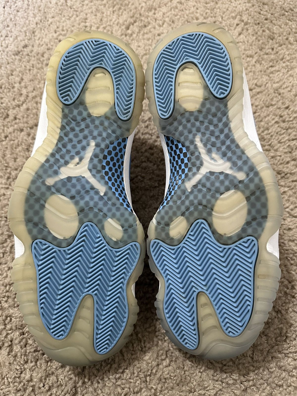 Jordan Brand Size 11.5 - Jordan 11 Low University Blue (2017) 528895-106 Size US 11.5 / EU 44-45 - 5 Thumbnail