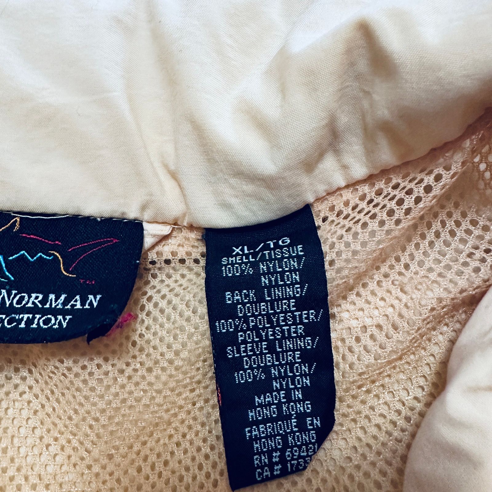 Greg Norman Greg Norman light orange windbreaker size XL Size US XL / EU 56 / 4 - 6 Thumbnail