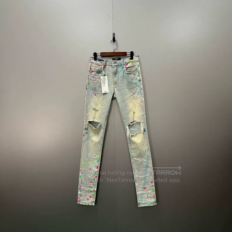 Amiri Size 30 Dye-stained hole-in-the-jones