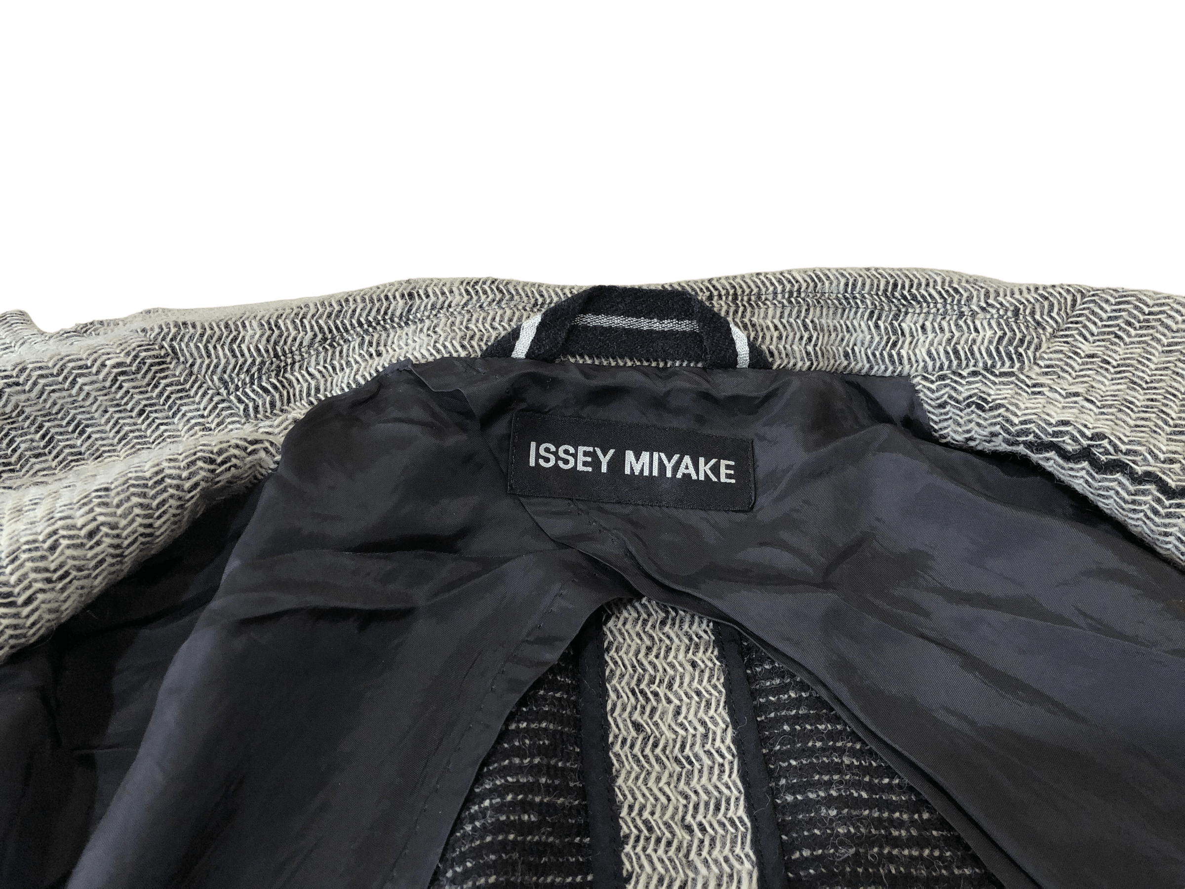 Issey Miyake Vintage Issey Miyake Herringbone Wool Blazer Coat Jacket Size US L / EU 52-54 / 3 - 7 Thumbnail