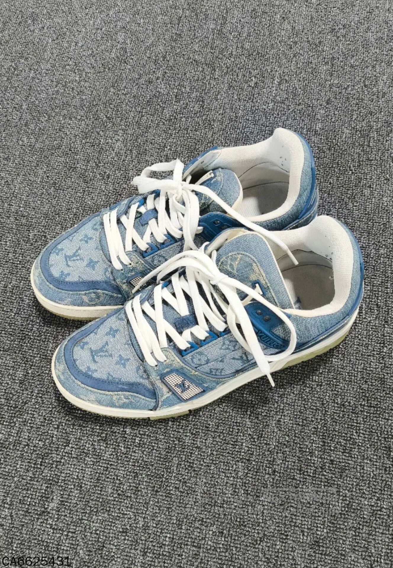 Louis Vuitton Louis Vuitton Blue Denim Trainer. Size US 6 / EU 39 - 1 Thumbnail