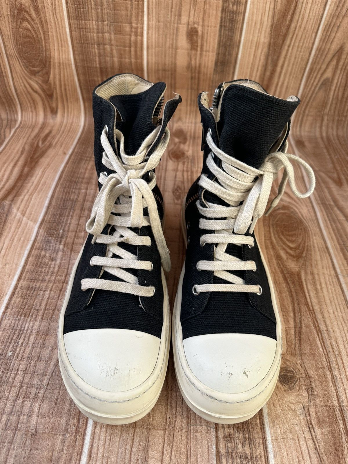 Rick Owens Rick Owens DRKSHDW Canvas Ramones Black Milk Low tops Size US 8.5 / IT 38.5 - 4 Thumbnail