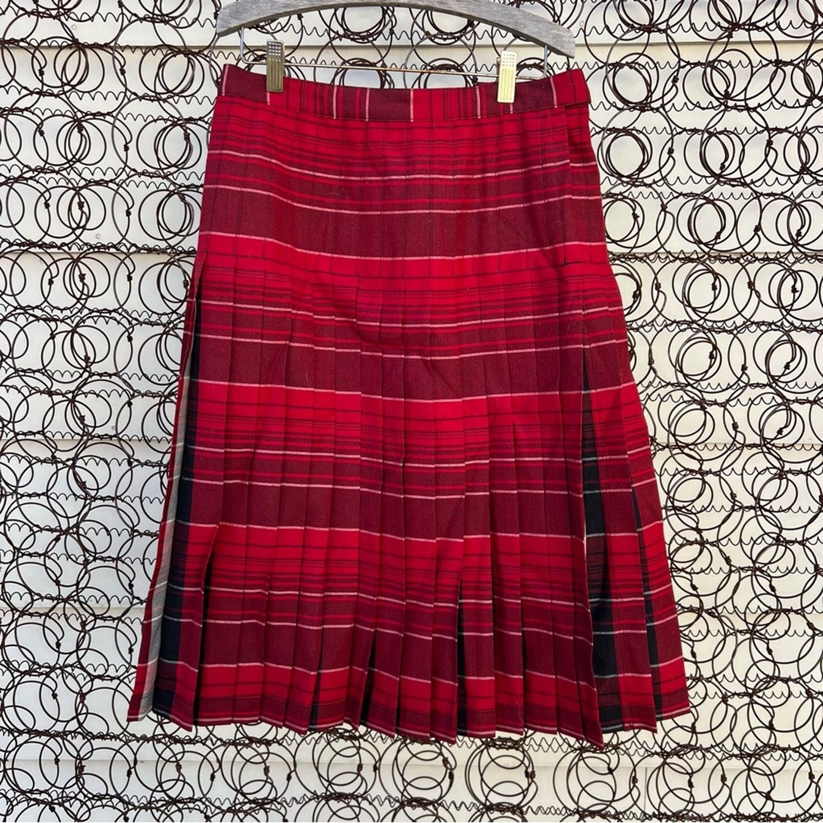Pendleton Pendleton Wool reversible red black tartan plaid pleat skirt Size 28" / US 6 / IT 42 - 2 Thumbnail