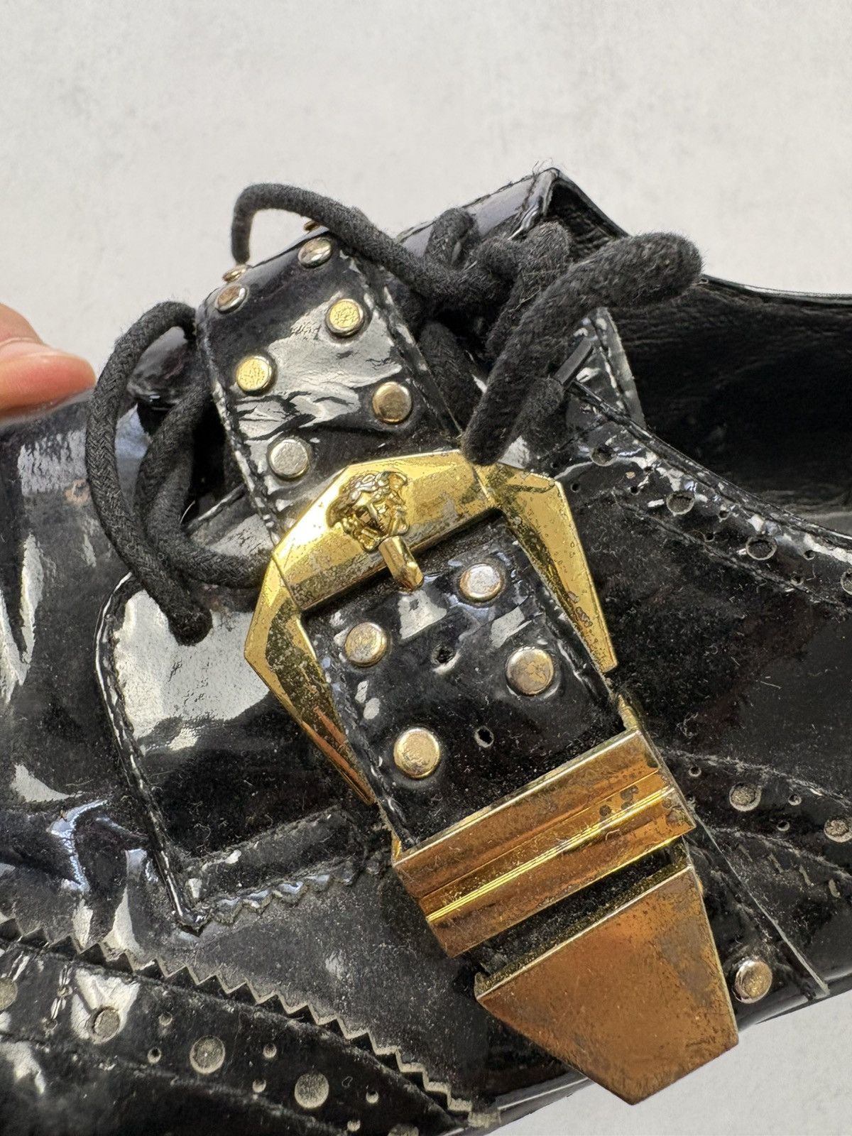 Versace Versace Vintage Black Patent Brogues Medusa Buckle Shoes 90s Size US 11 / EU 44 - 17 Thumbnail