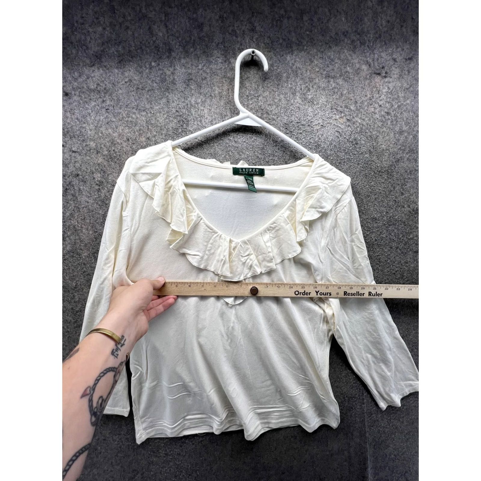 Ralph Lauren Lauren Ralph Lauren Shirt Womens XL White Ruffle V Neck Long Sleeve Top Boho Size XL / US 12-14 / IT 48-50 - 6 Thumbnail