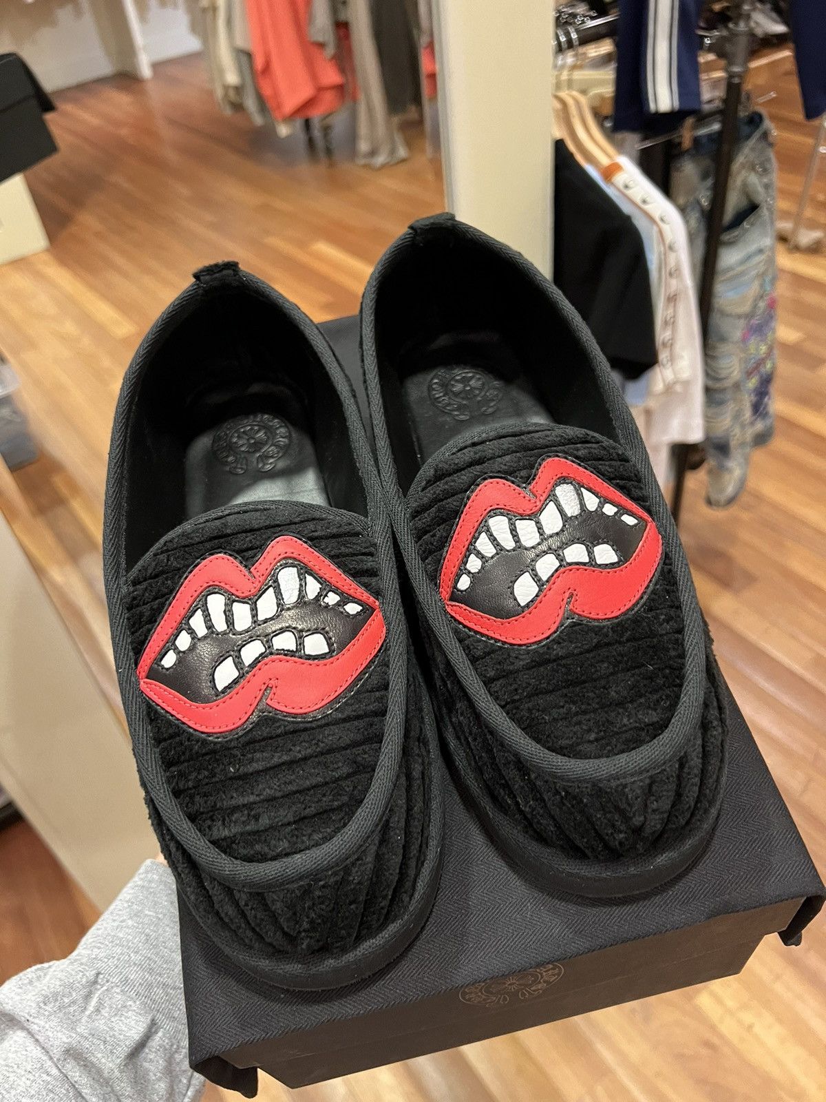 Pre-owned Chrome Hearts X Matty Boy Chrome Hearts Matty Boy Chomper Corduroy Slipper Shoes In Black/red
