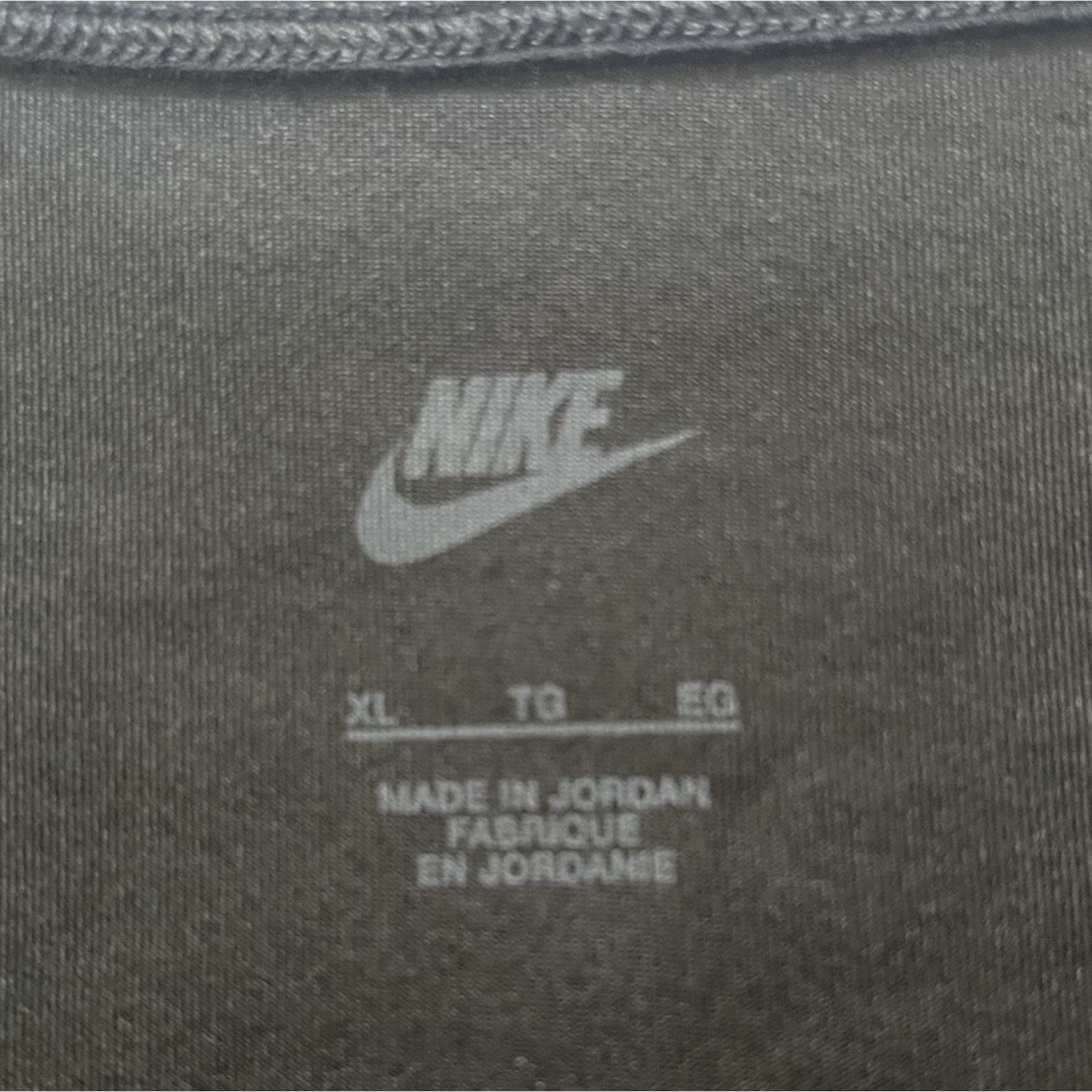 Nike Nike Women’s All Over Band Cropped Tight Fit Short T-Shirt Size XL / US 12-14 / IT 48-50 - 6 Thumbnail