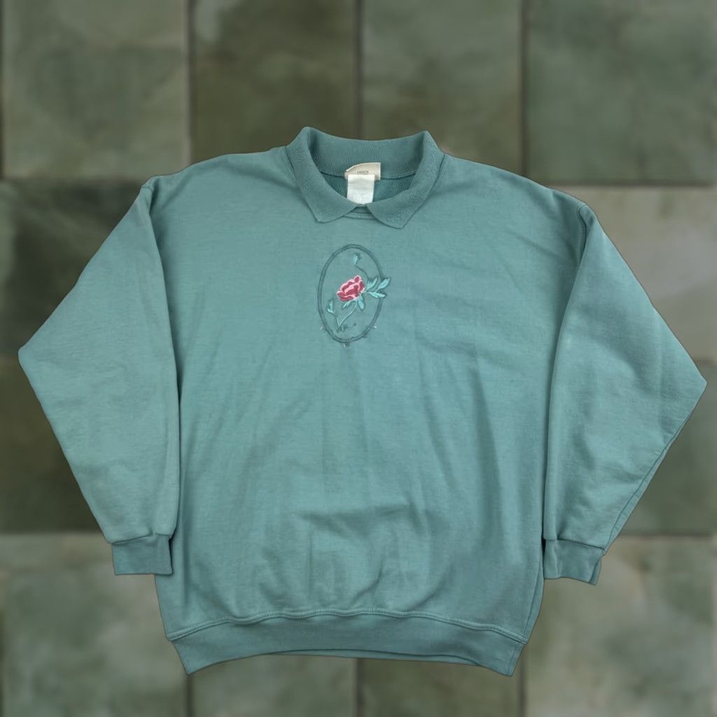 Northern Reflections VINTAGE Northern Reflections Sweatshirt Womens Large Green Collar Embroidered Rose 90s Shirt Size L / US 10 / IT 46 - 1 Thumbnail