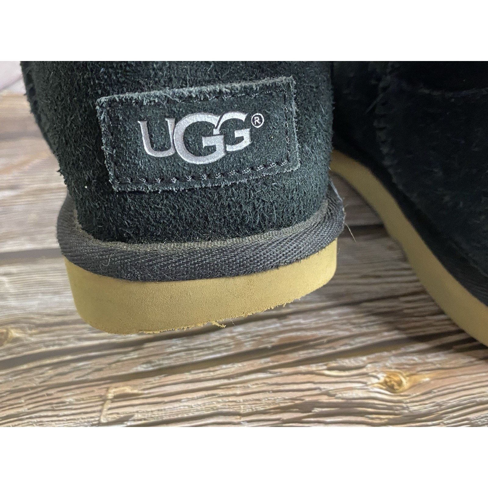 Ugg UGG Bailey Bow II 1100492K Black Suede Slip On Winter Boots Size US 7 / IT 37 - 5 Thumbnail