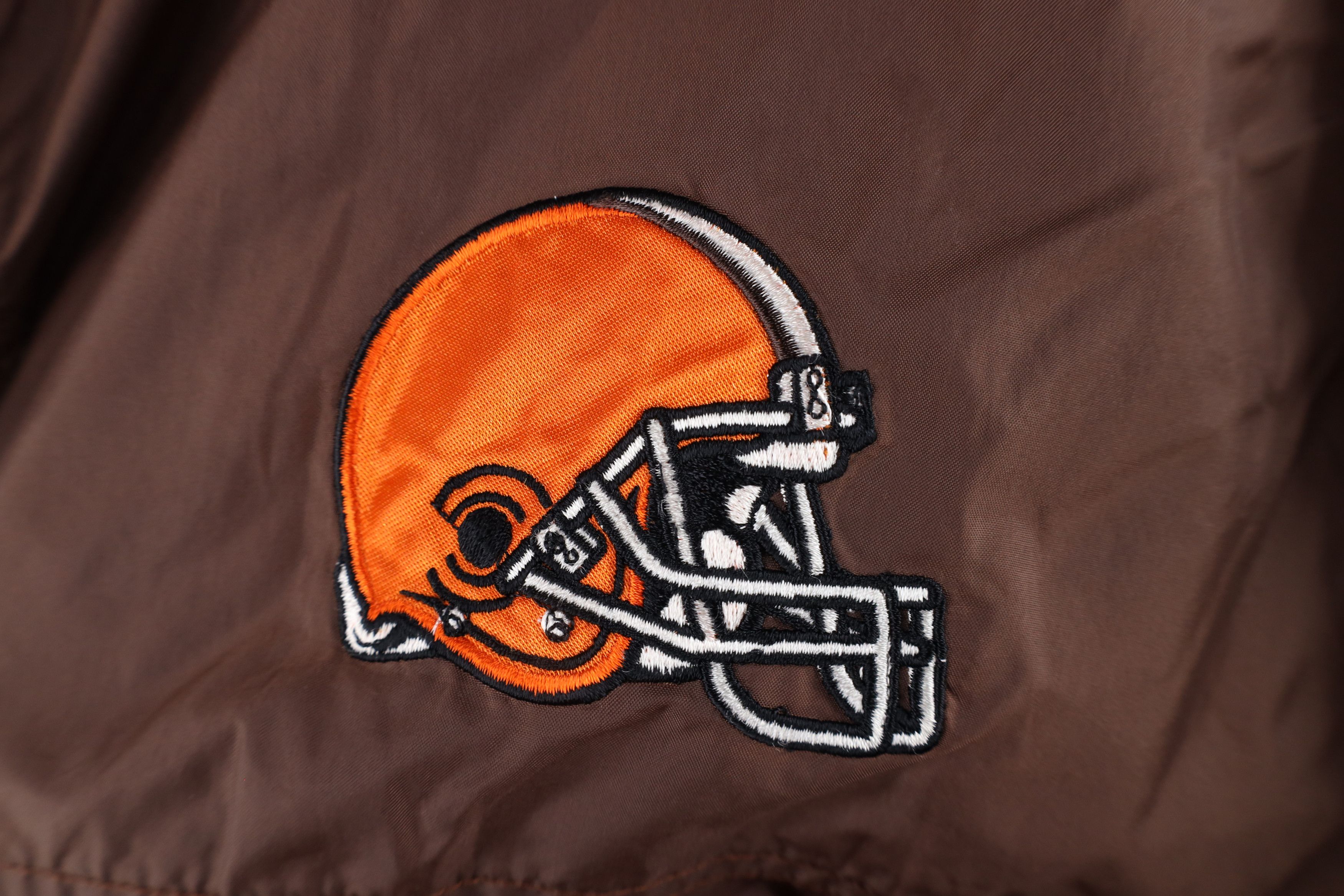 Vintage Vintage 90s Browns Football Hooded Windbreaker Jacket Size US XL / EU 56 / 4 - 4 Thumbnail