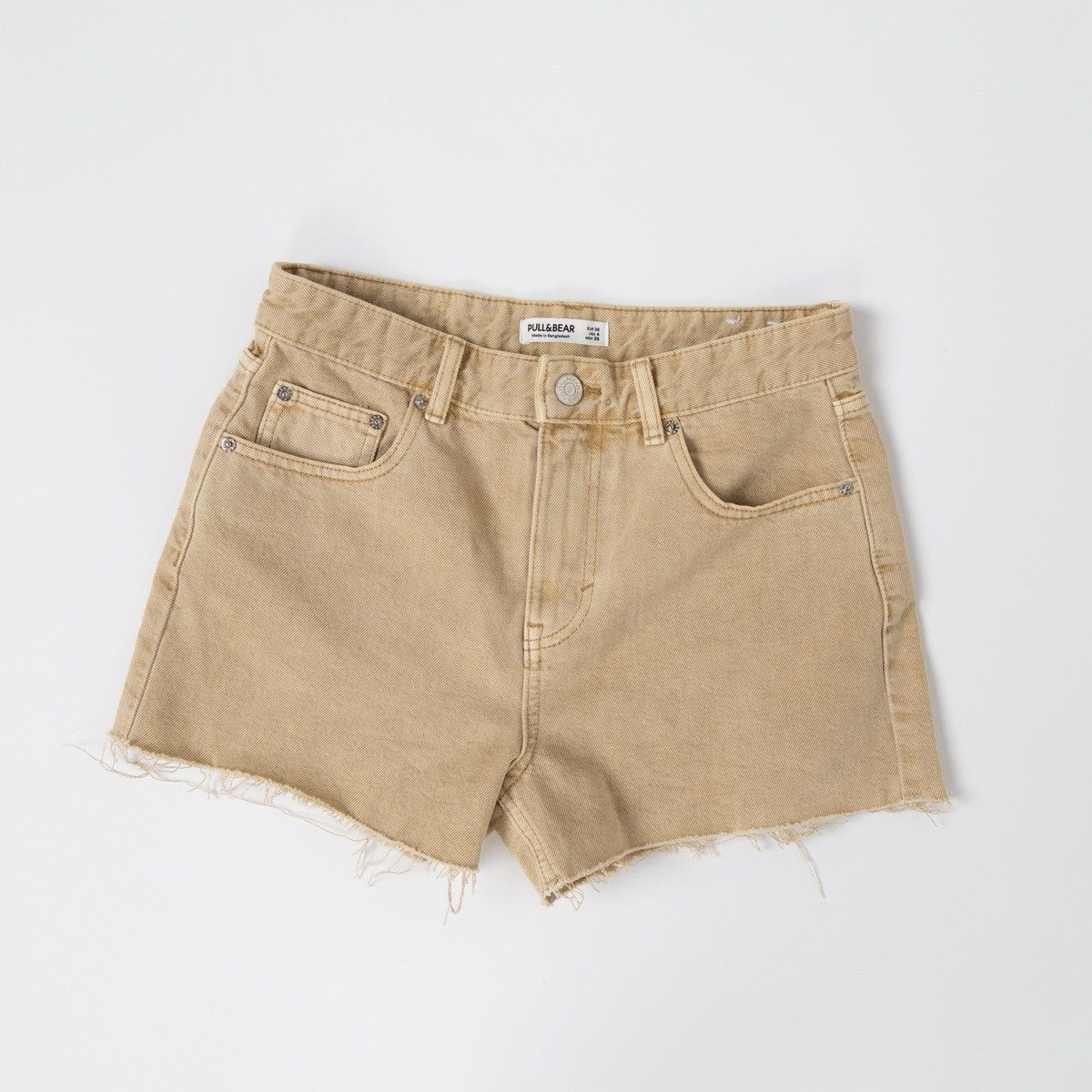 Pull & Bear Pull&Bear Womens Beige Denim Shorts Raw Hem Casual Zip Fly Size 27" / US 4 / IT 40 - 1 Thumbnail