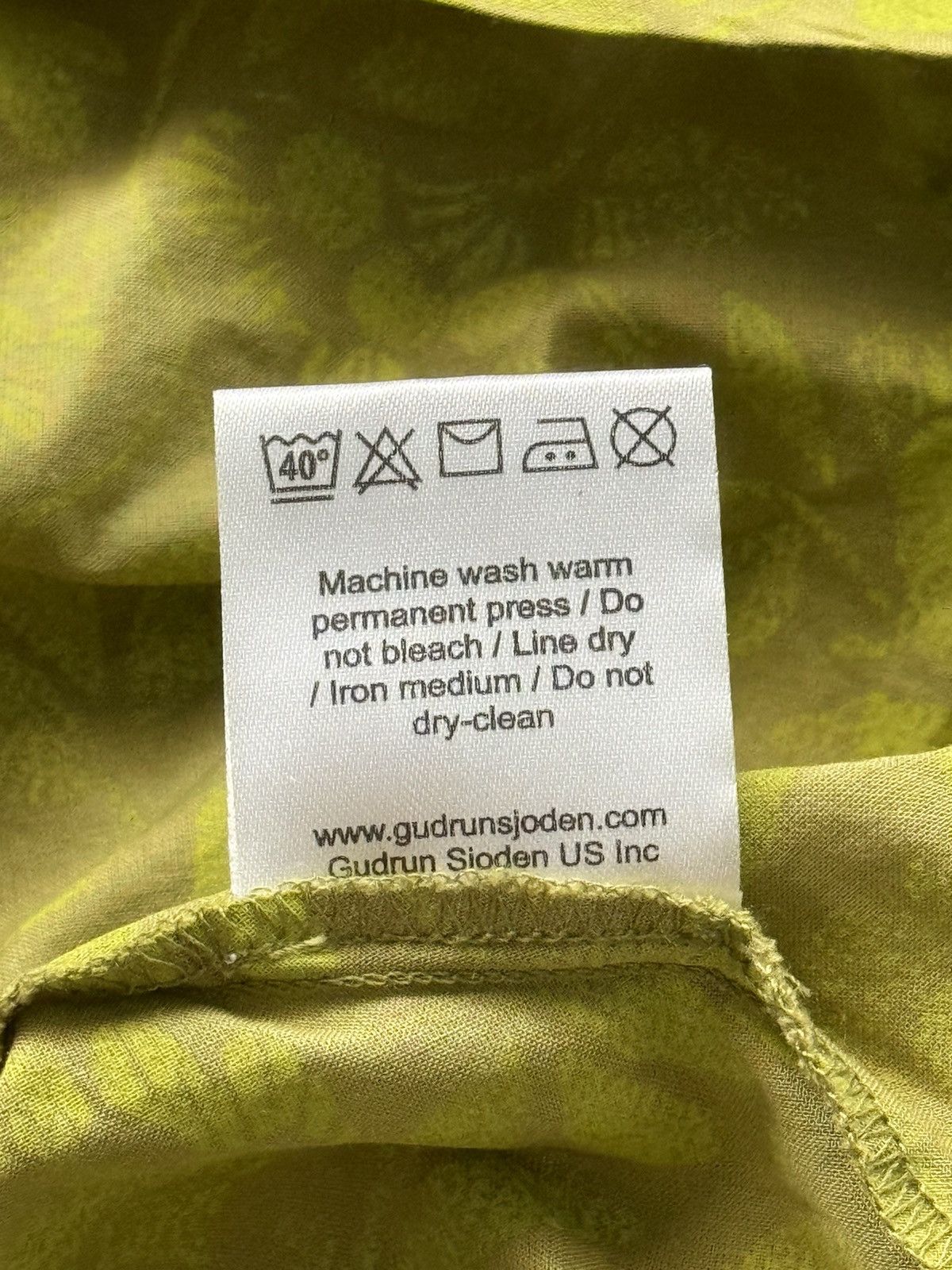 Designer Gudrun Sjoden avant garde floral pattern skirt Size 30" / US 8 / IT 44 - 7 Thumbnail
