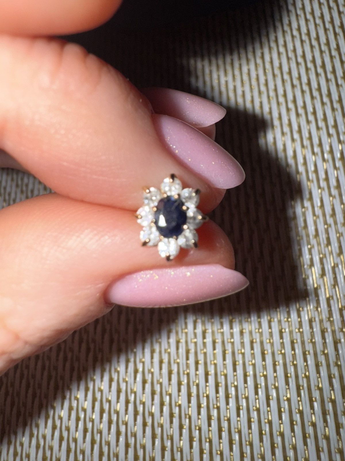Vintage 14k gold sapphire and diamonds earrings Size ONE SIZE - 7 Thumbnail