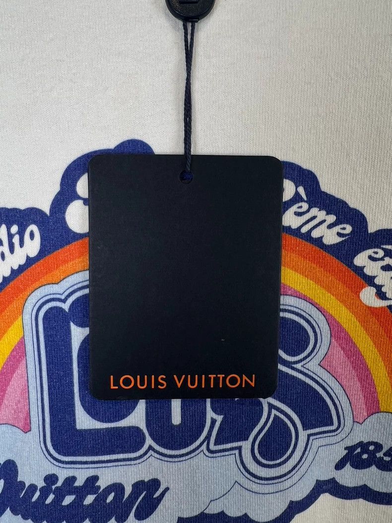 Louis Vuitton Louis Vuitton Rainbow Short Sleeve Size US L / EU 52-54 / 3 - 6 Thumbnail