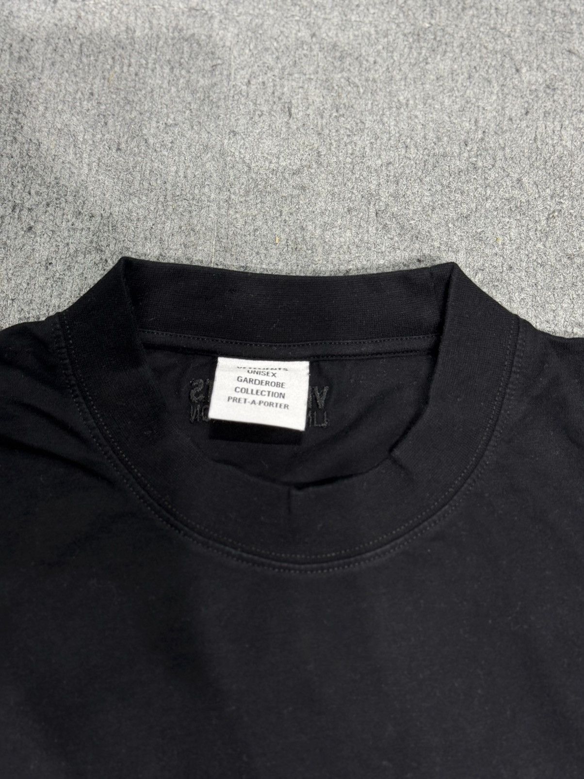 Vetements Vetements Only Fans T-Shirt Size US M / EU 48-50 / 2 - 4 Thumbnail